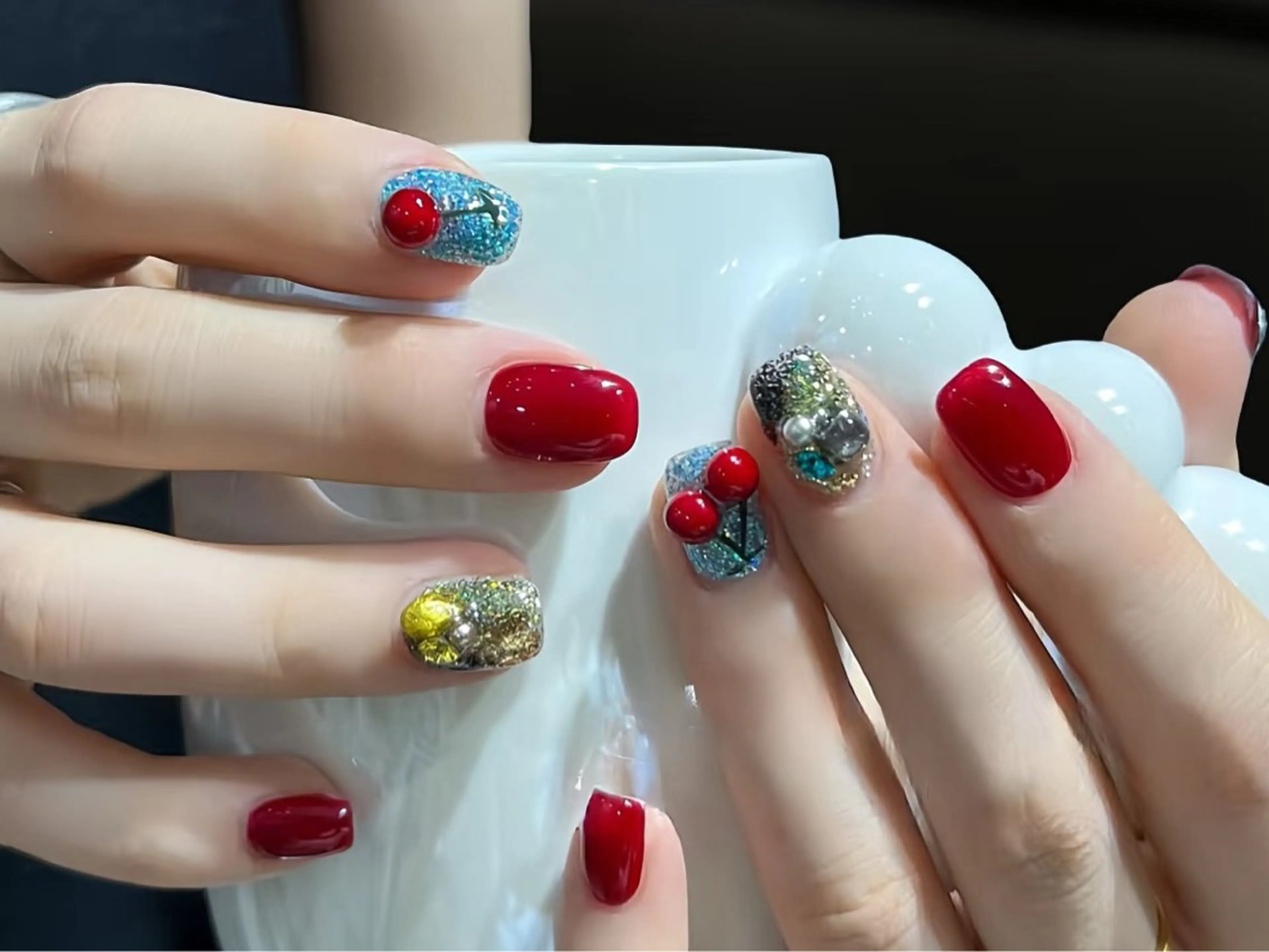 ネイル アートネイル チークネイル 長さ出し フットネイル ジェルネイル ハンドネイル ハンドケア ラッキーネイルサロン 西川口東口店のネイルデザイン