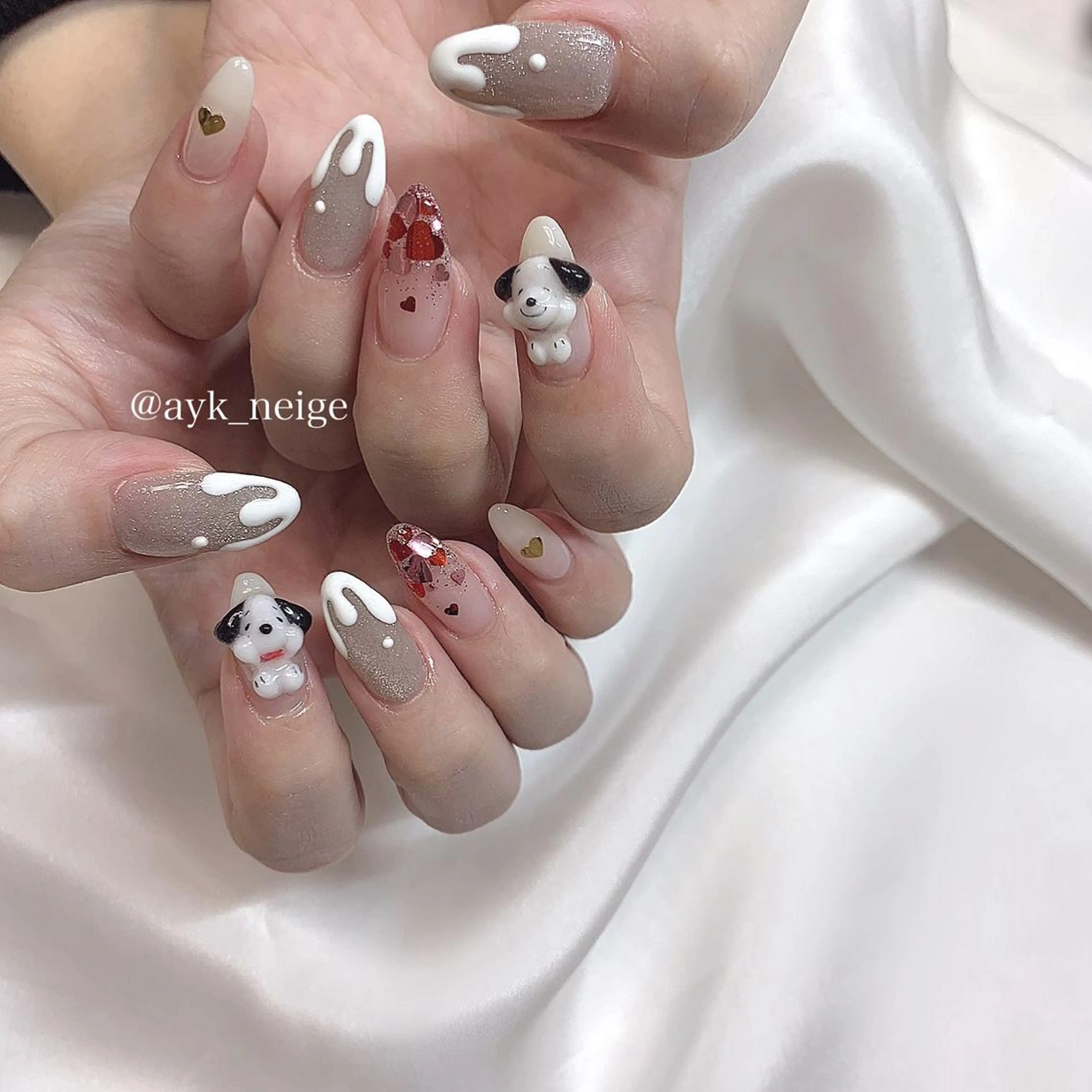 ネイル キラキラネイル 韓国ネイル ニュアンスネイル 冬ネイル n'eige nail所属・大谷 綾香のネイルデザイン