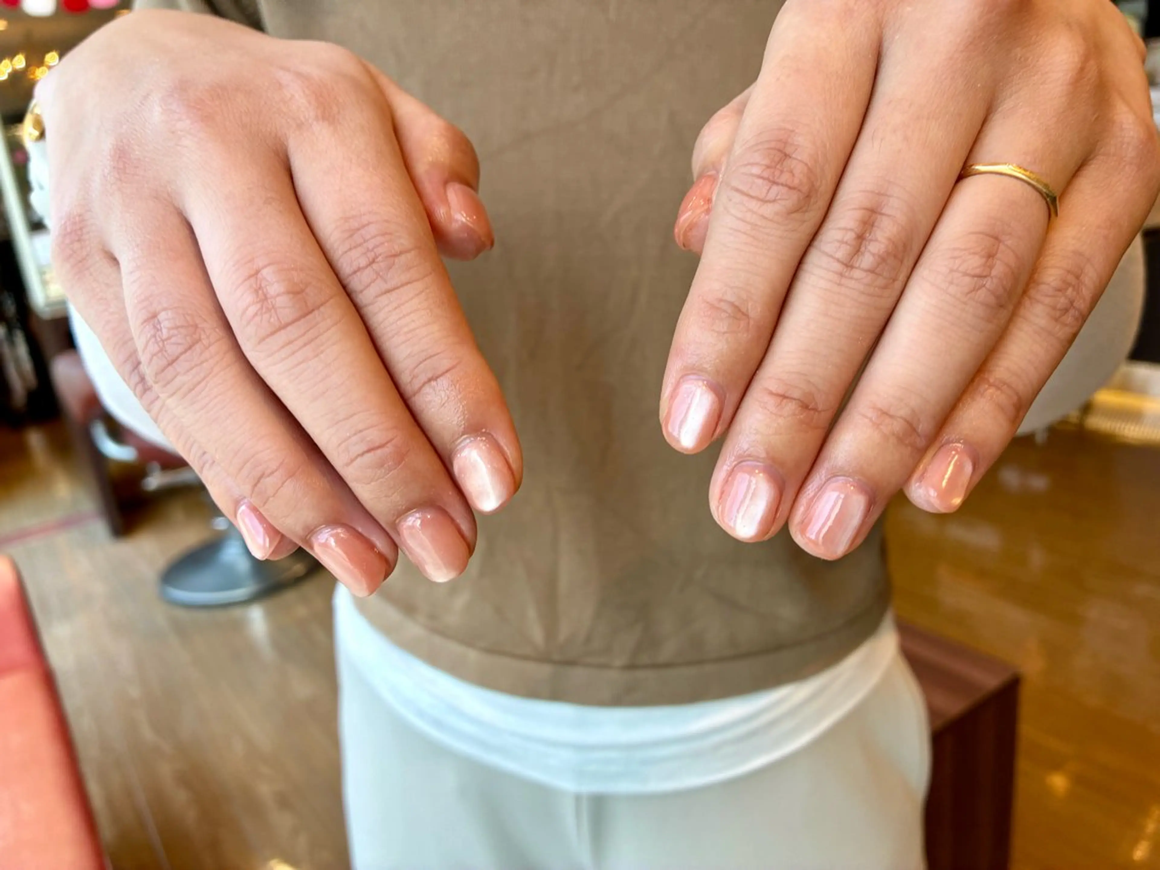 ネイル ピンク 春ネイル ハンドネイル レナークイスト 太田のネイルデザイン