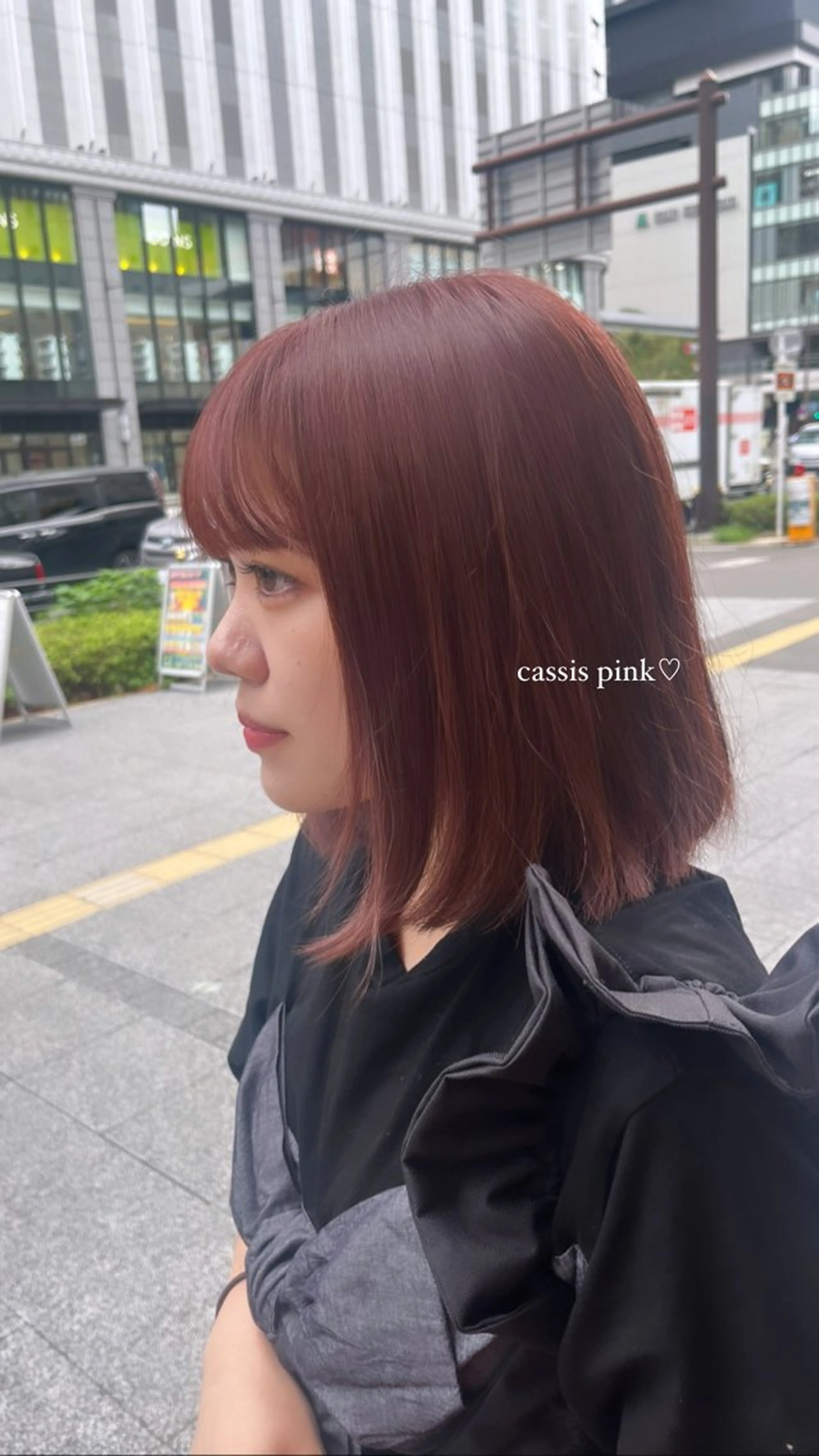 ミディアム カット ヘアカラー 光本 杏のヘアスタイル