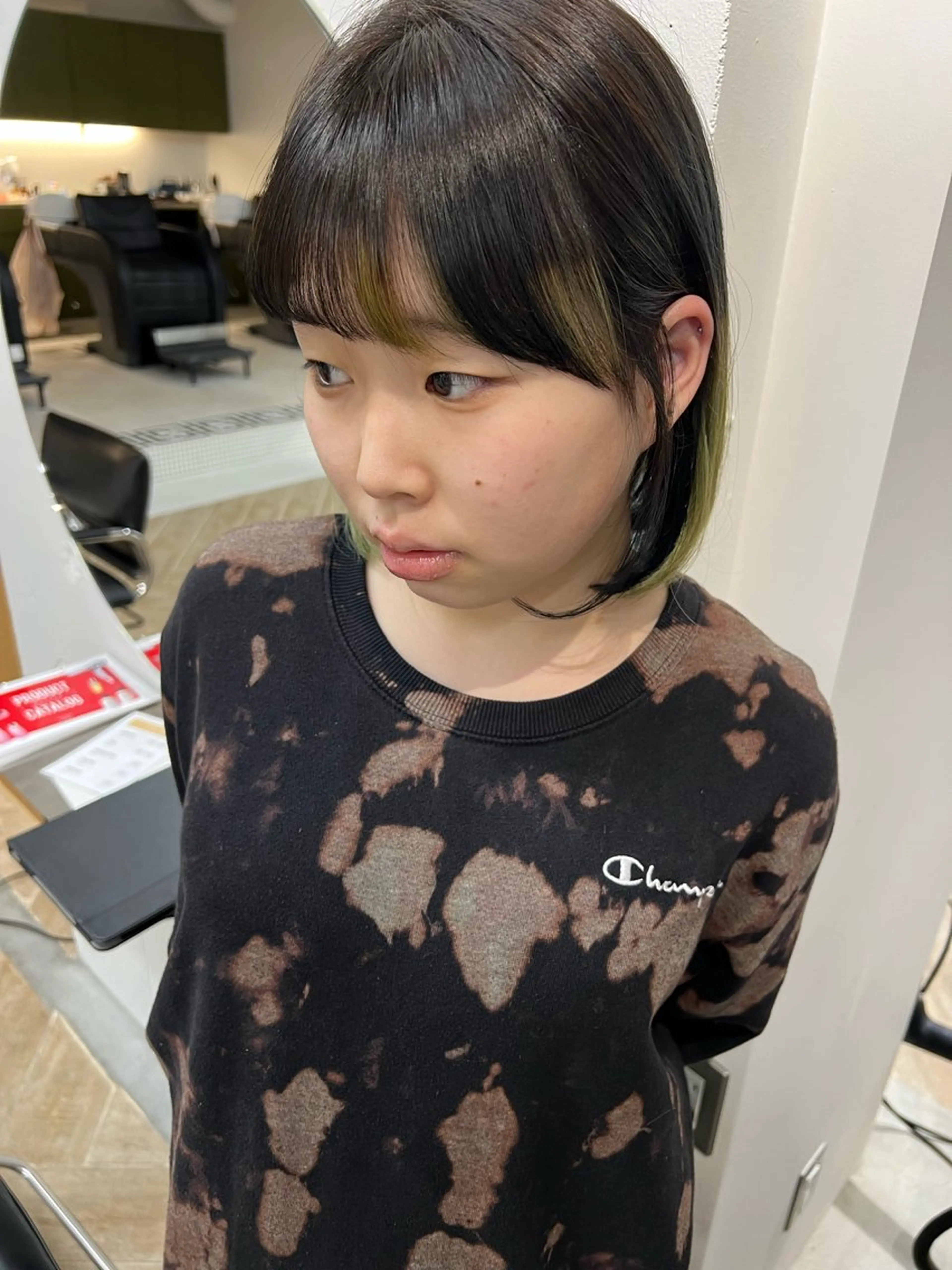 ショート カラー カット ヘアカラー トリートメント ベージュカラー 新潟/万代/井上佑のヘアスタイル