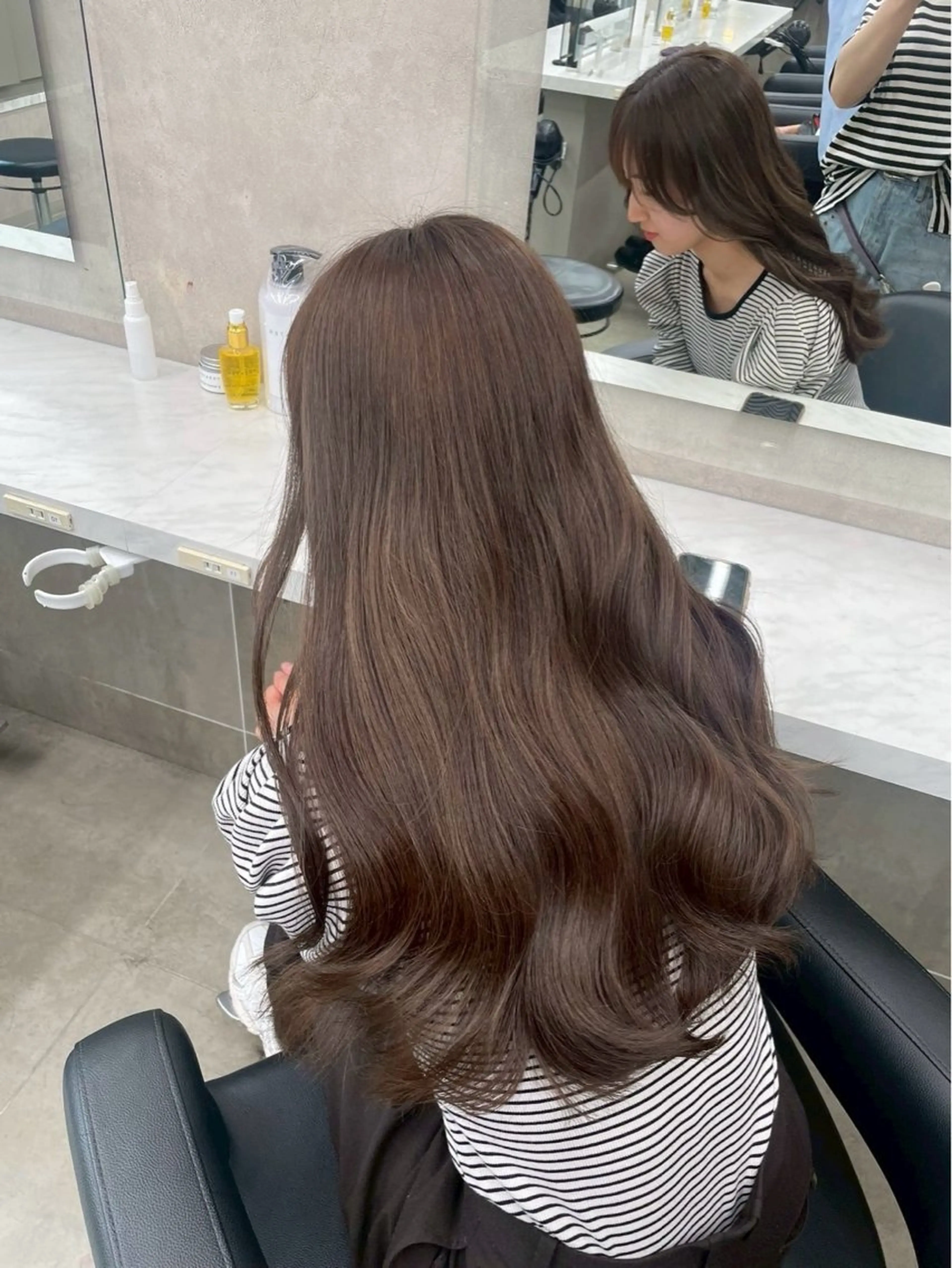 ロング カラー 🤍透明感推しカラー 🤍yui‪💞✨のヘアスタイル