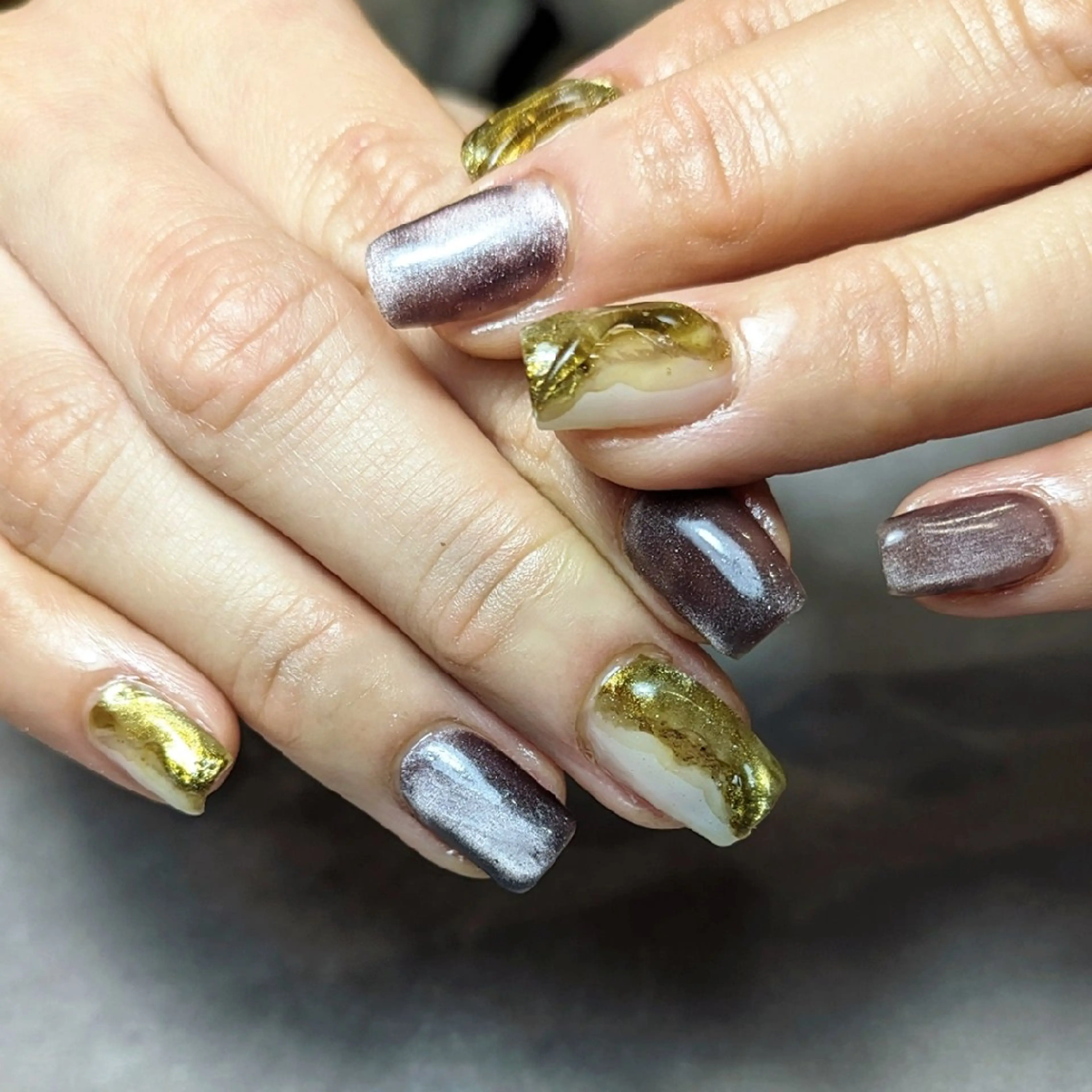 ネイル マグネットネイル ニュアンスネイル ハンドネイル jolie  ISIHARAのネイルデザイン