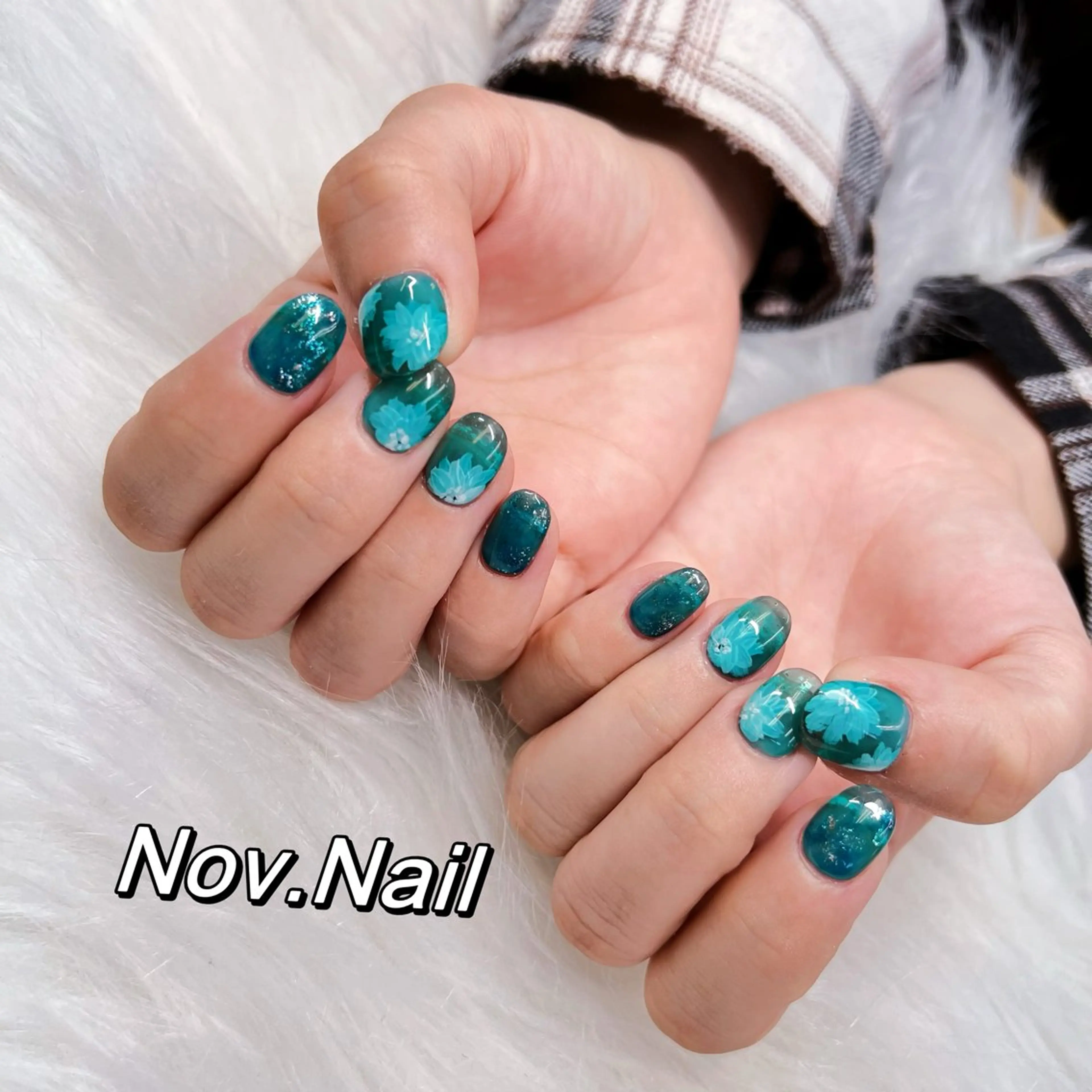ネイル ハンドネイル ハンドケア Nov. ネイルサロンのネイルデザイン