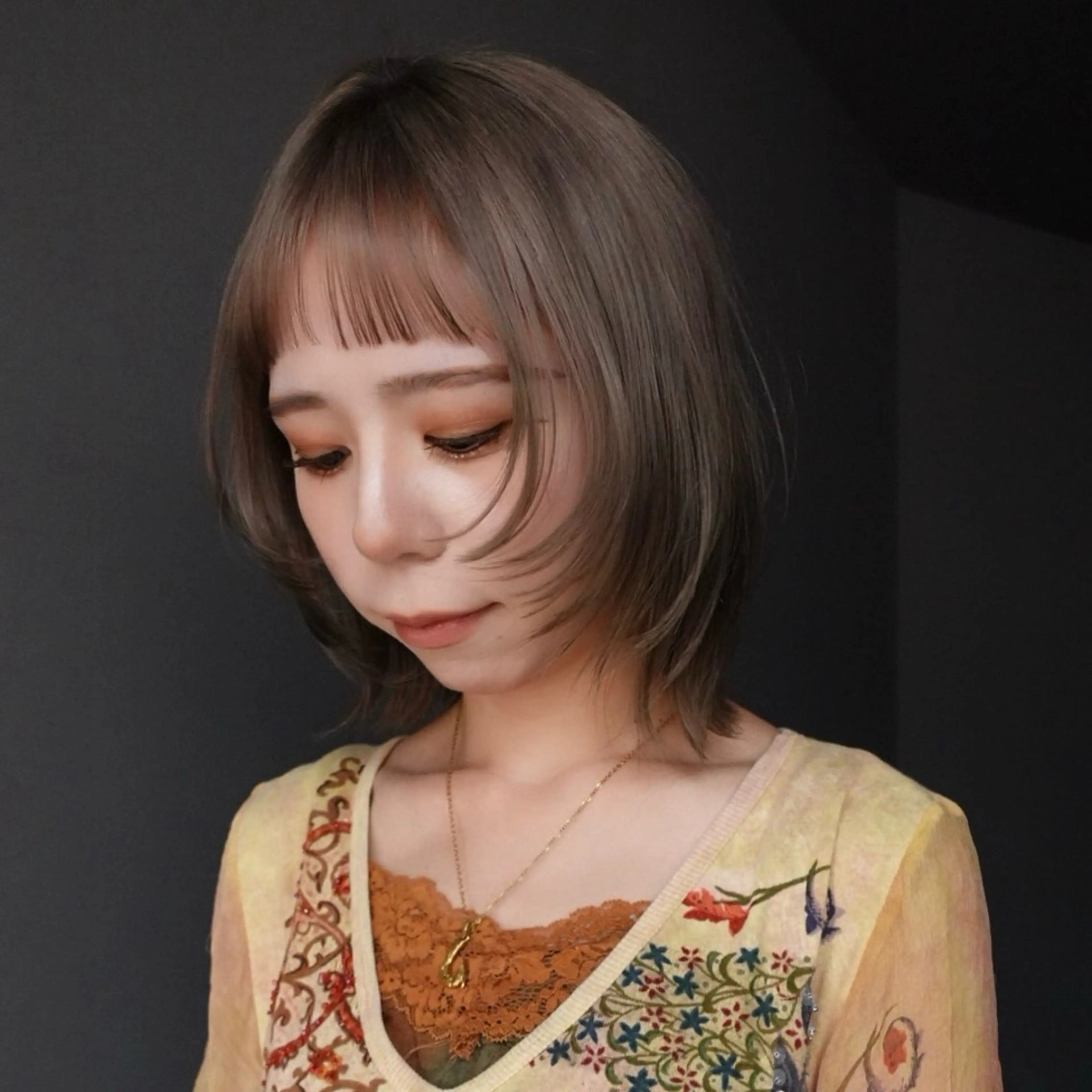ショート カラー ブリーチ Kaede🍁 FILMS 渋谷のヘアスタイル