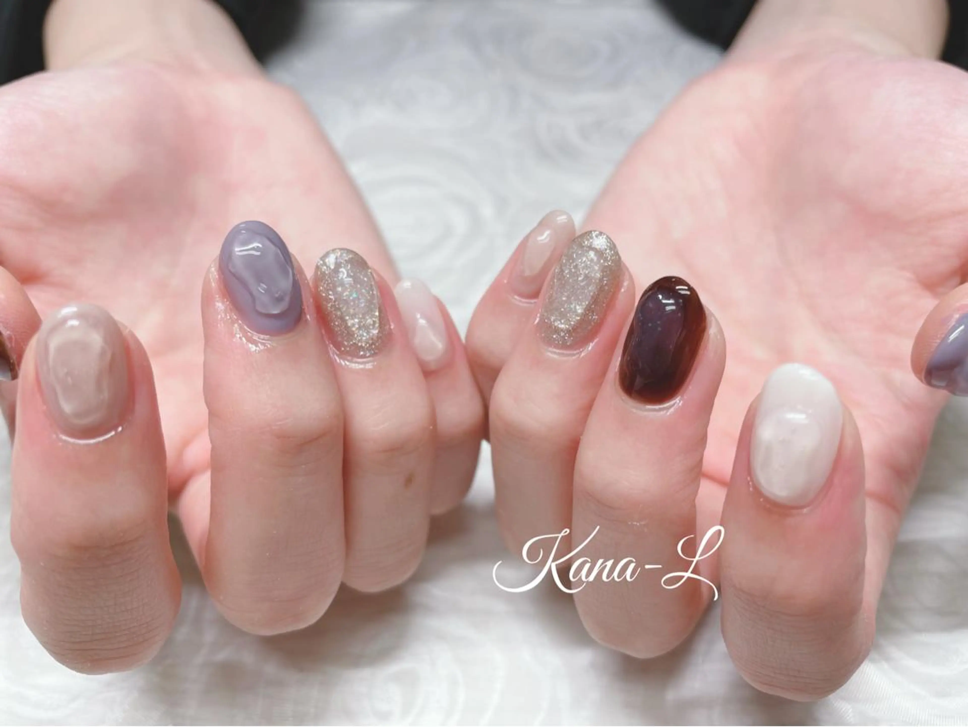 カラー ネイル ニュアンスネイル ぷっくりネイル 芦辺 香奈のネイルデザイン