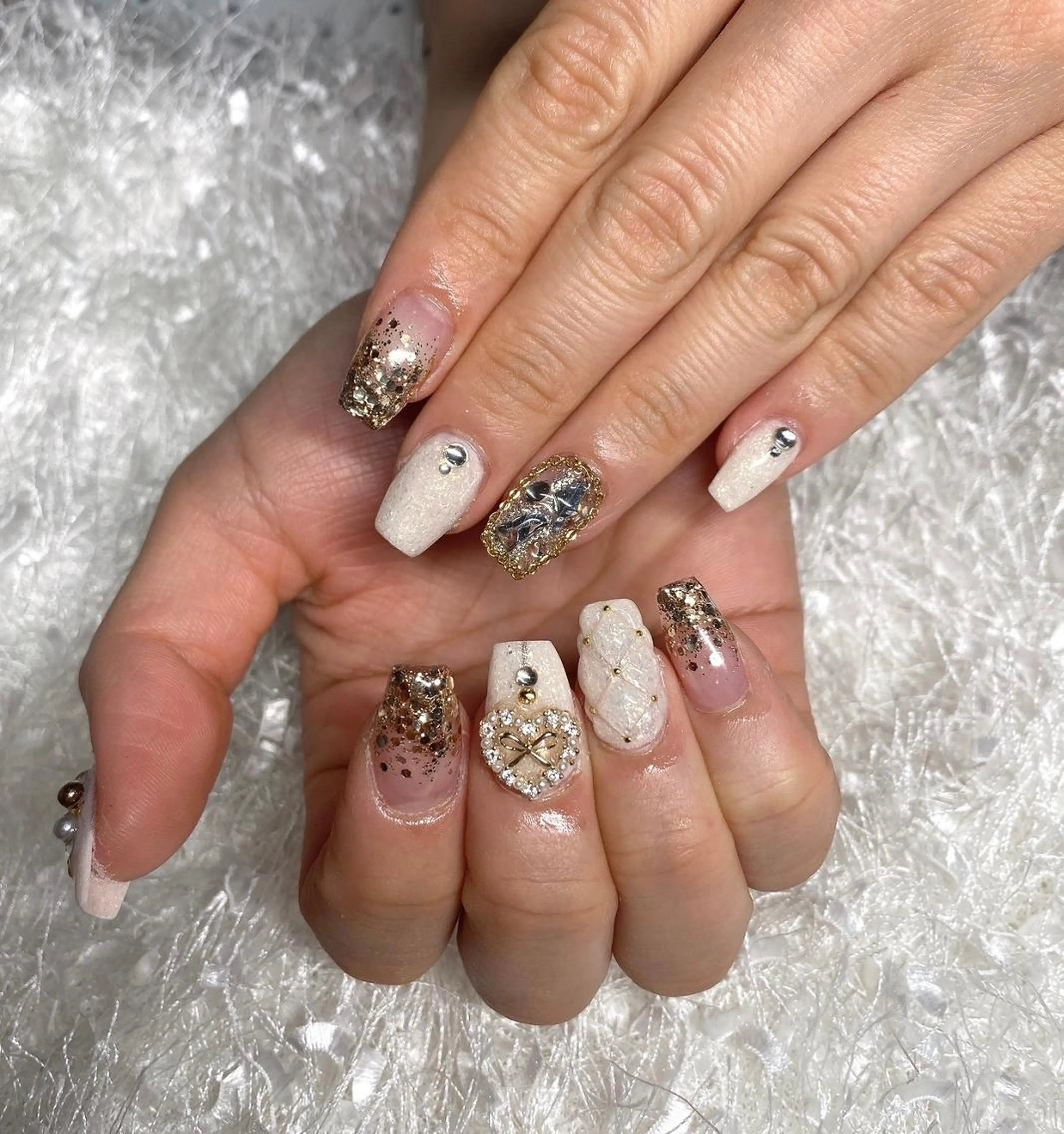 ネイル 長さ出し フレンチネイル ジェルネイル グラデーション 韓国ネイル ハンドネイル Nail&eye Belire 新宿のネイルデザイン