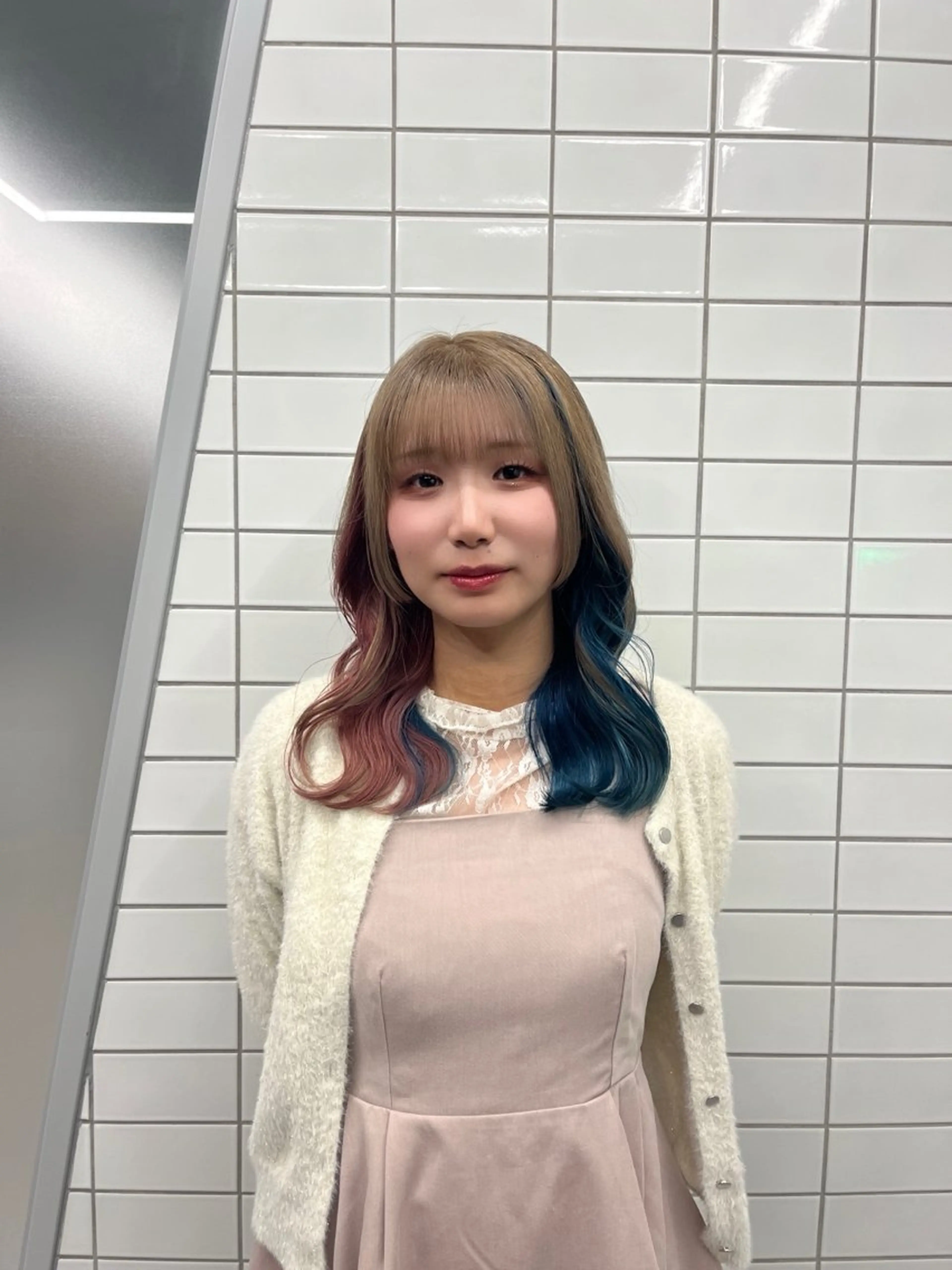 セミロング カラー カット ヘアカラー トリートメント Noah 🔆のヘアスタイル