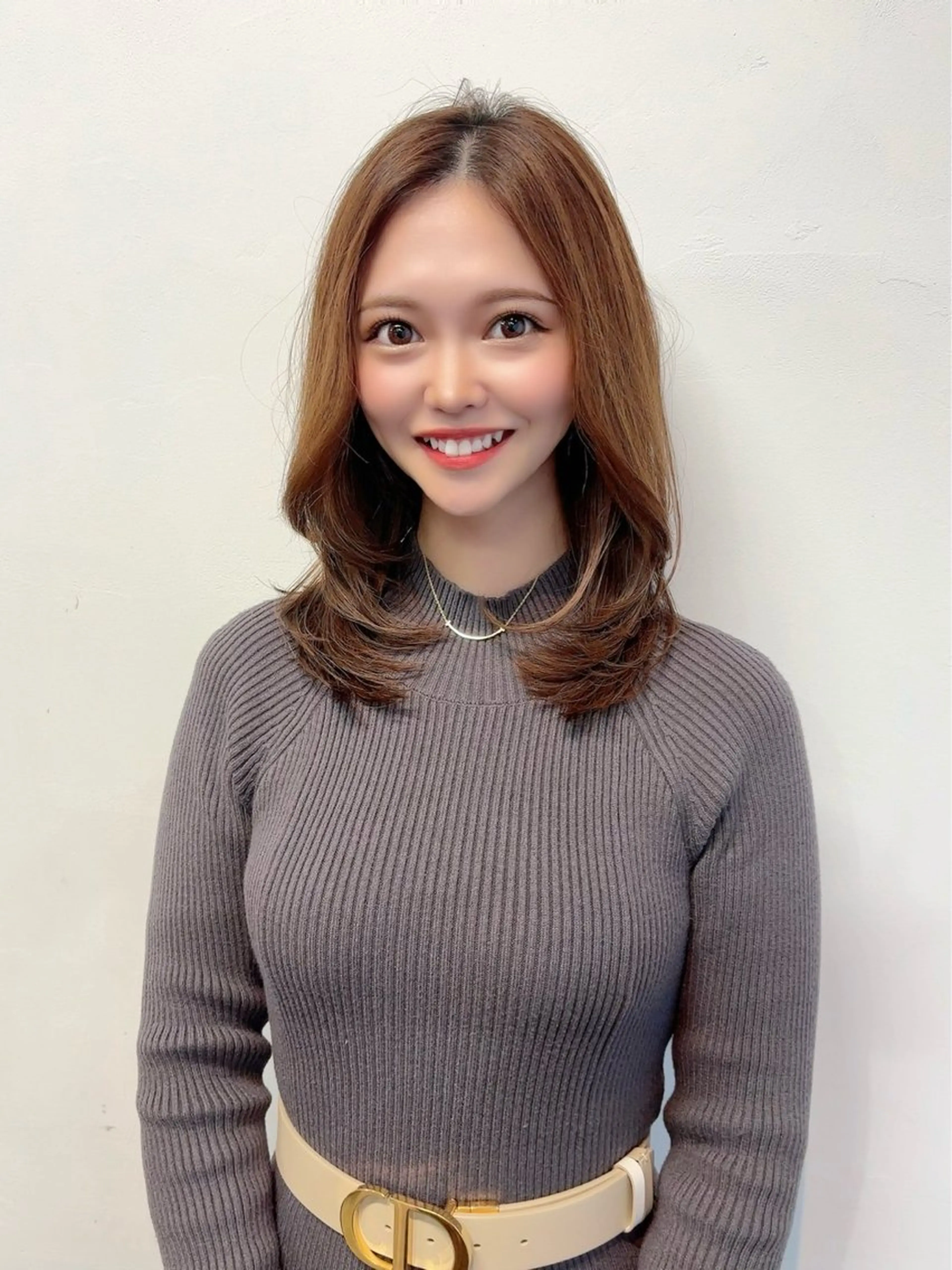 ミディアム ミディアムレイヤー 韓国風ヘア レイヤーカット 韓国レイヤー/ハイ トーン/優太のヘアスタイル