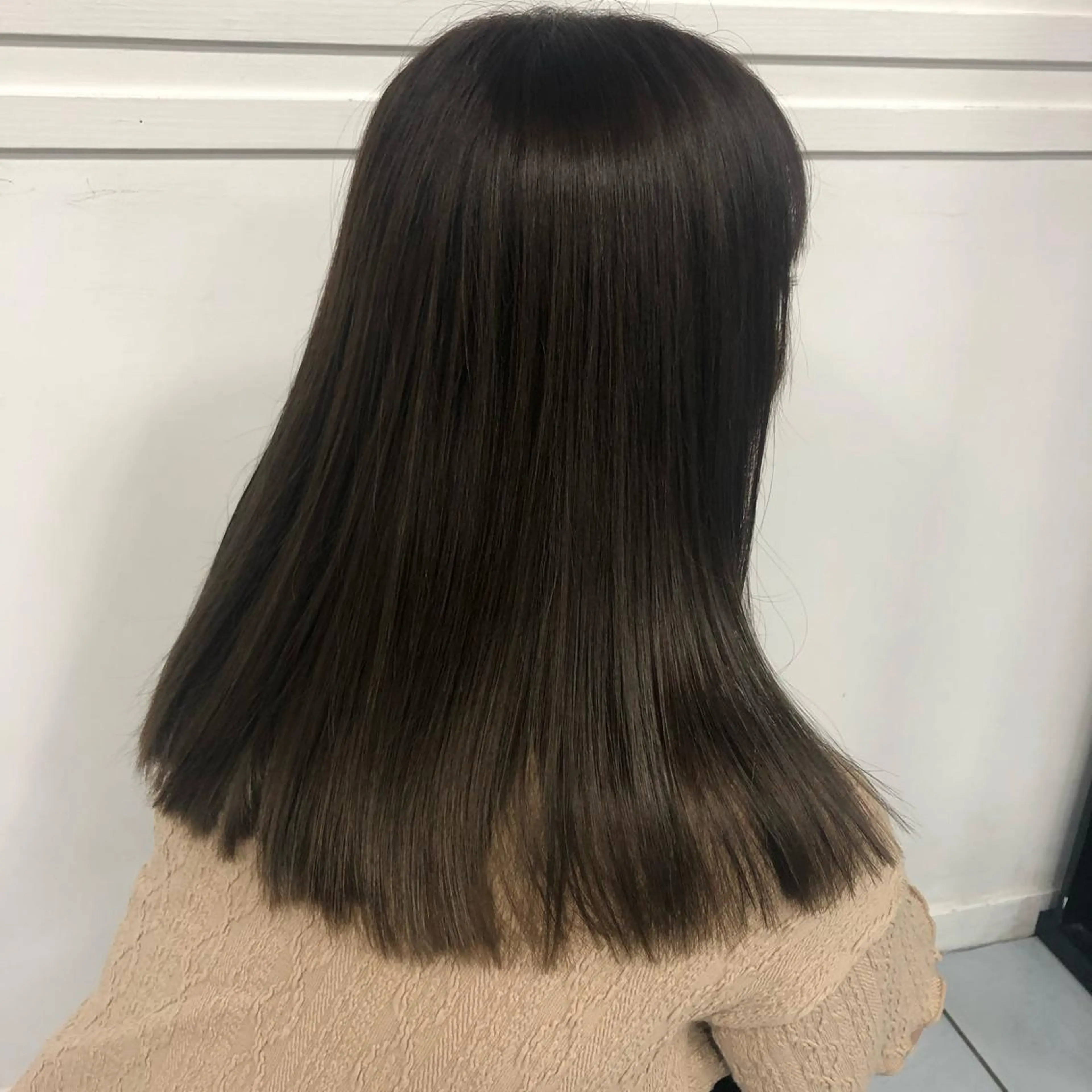 セミロング カラー 透明感カラー 推しヘア🎀 NATSUNEのヘアスタイル