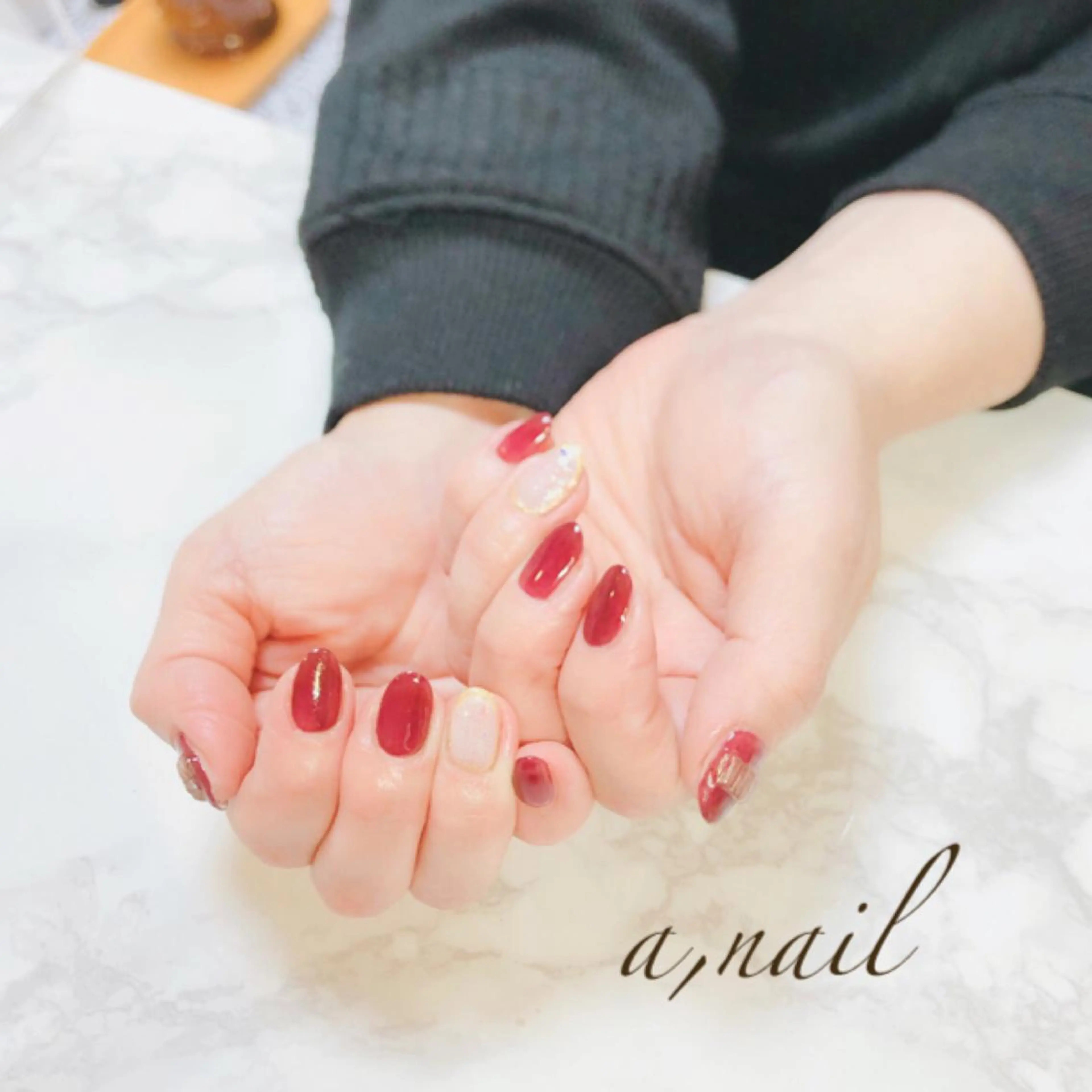 ネイル フットネイル ジェルネイル グラデーション ミラーネイル ニュアンスネイル ハンドネイル ネイルサロン エーネイルのネイルデザイン