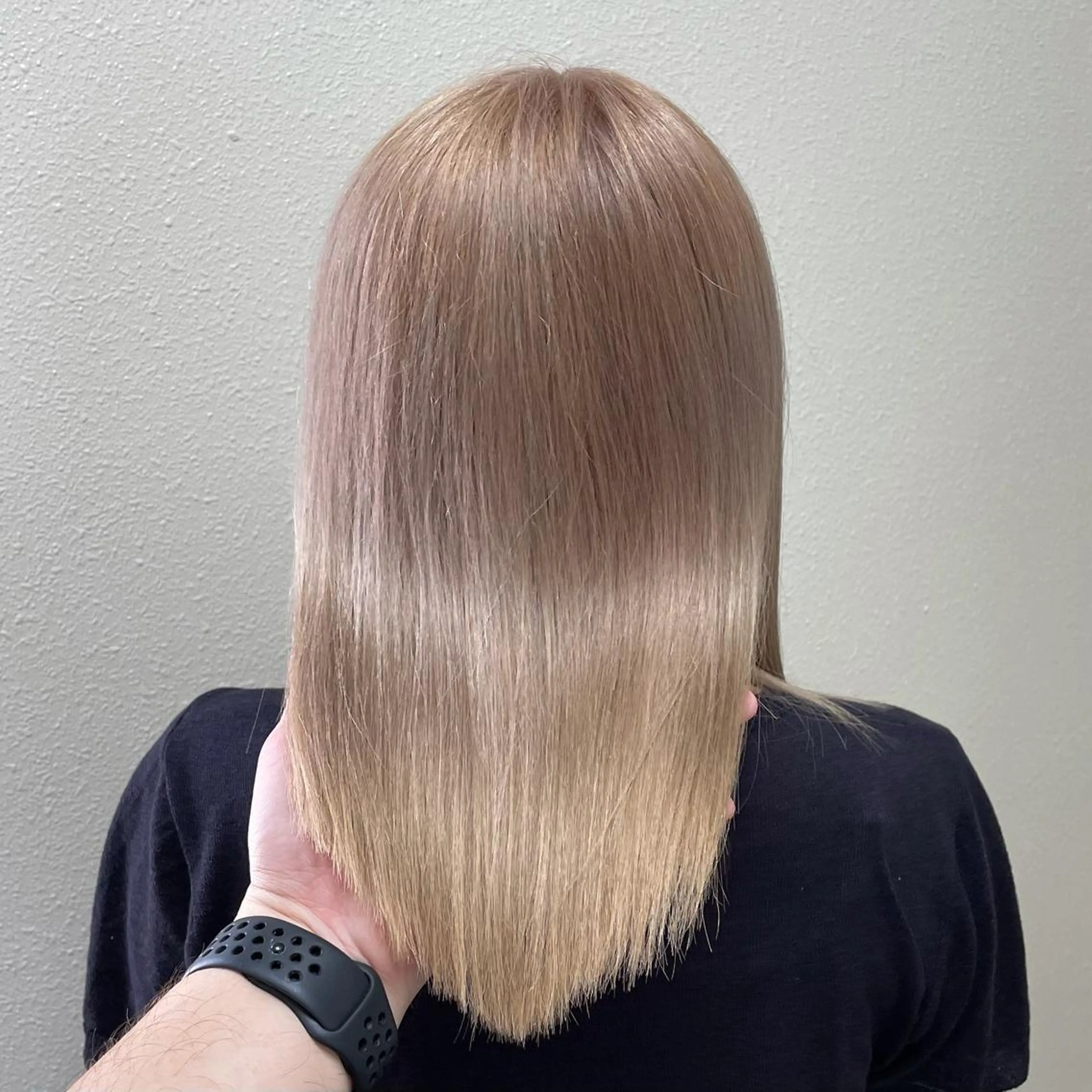 ショート カラー パーマ ヘアアレンジ メンズ キッズ ネイル マツエク・マツパ メンズブリーチ アディクシーカラー ベージュカラー ブリーチ 透明感カラー 髪質改善🇰🇷 レイヤーカット/梅田のヘアスタイル