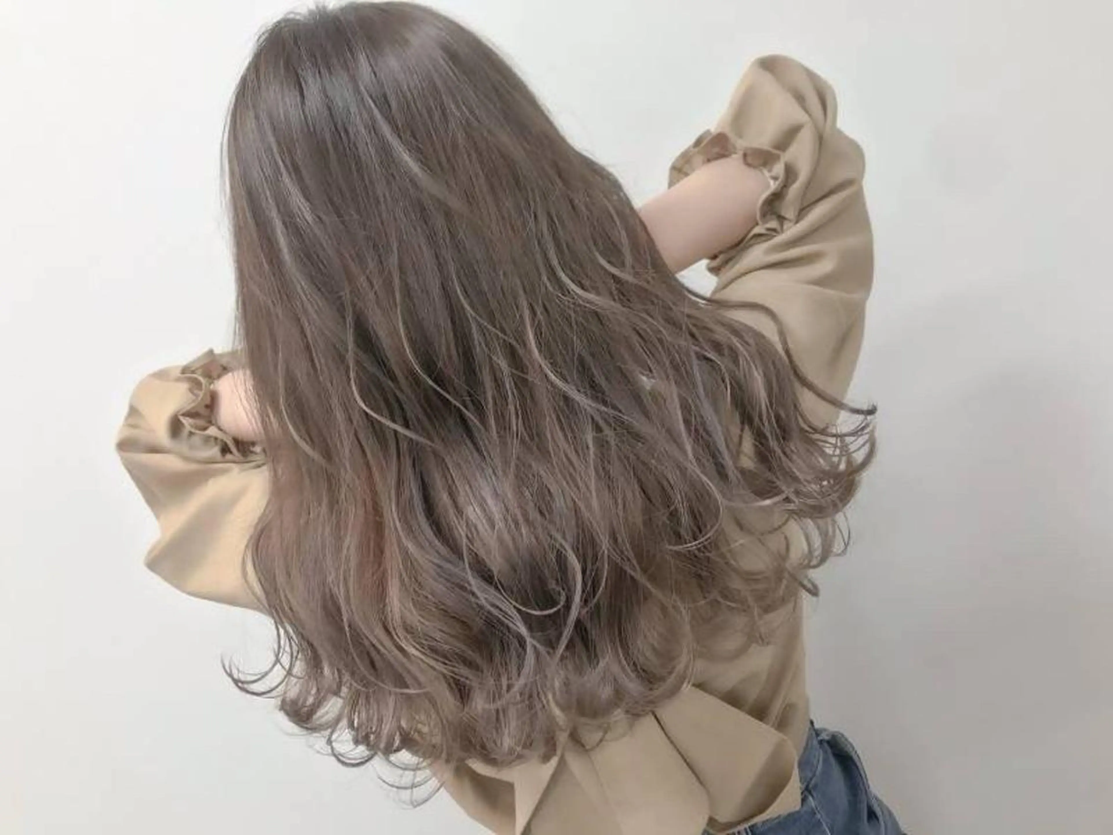 ミディアム beauty: beast上通りのヘアスタイル