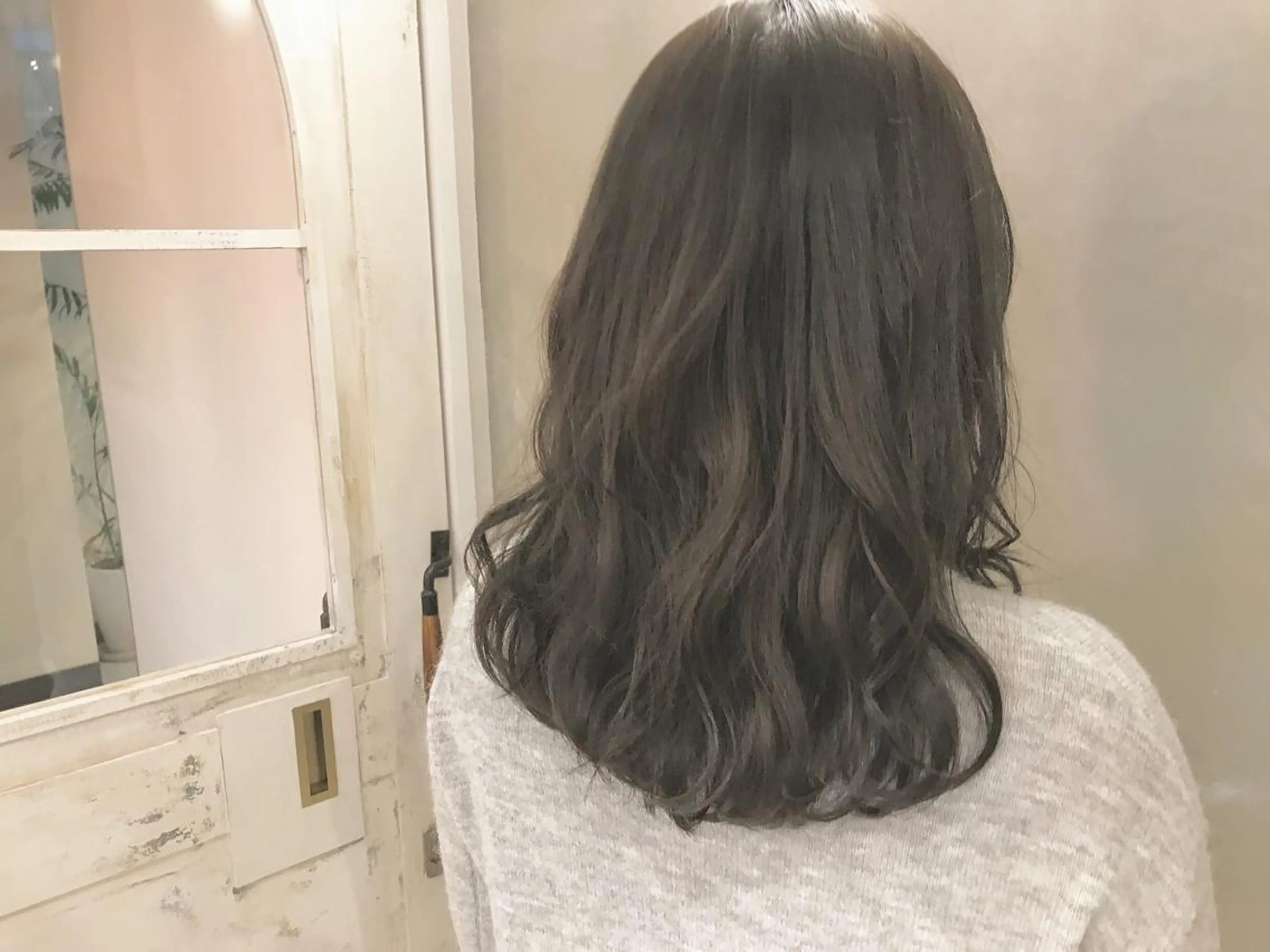 ミディアム カラー BRICK所属・［BRICK］Yui ナチュラル系の極みのヘアスタイル