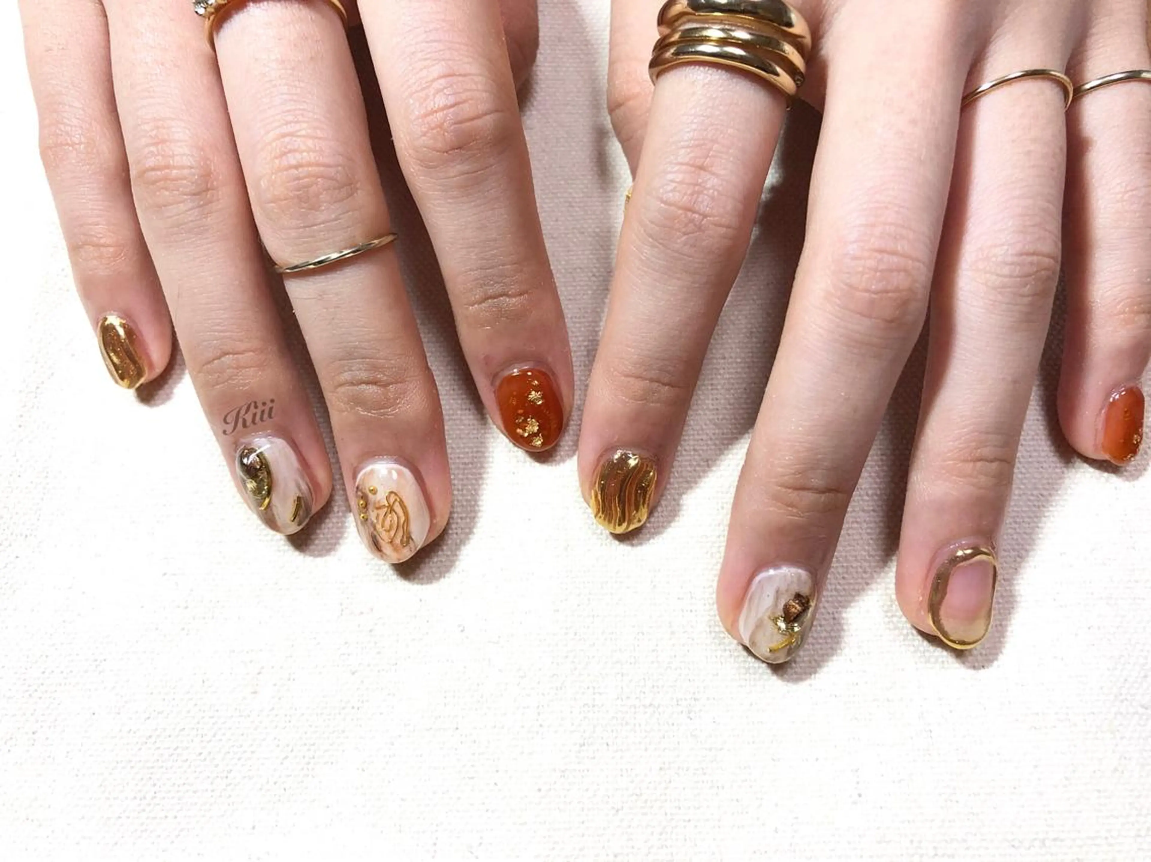 ネイル ハンドネイル フットネイル kiii.__ ✴︎*のネイルデザイン