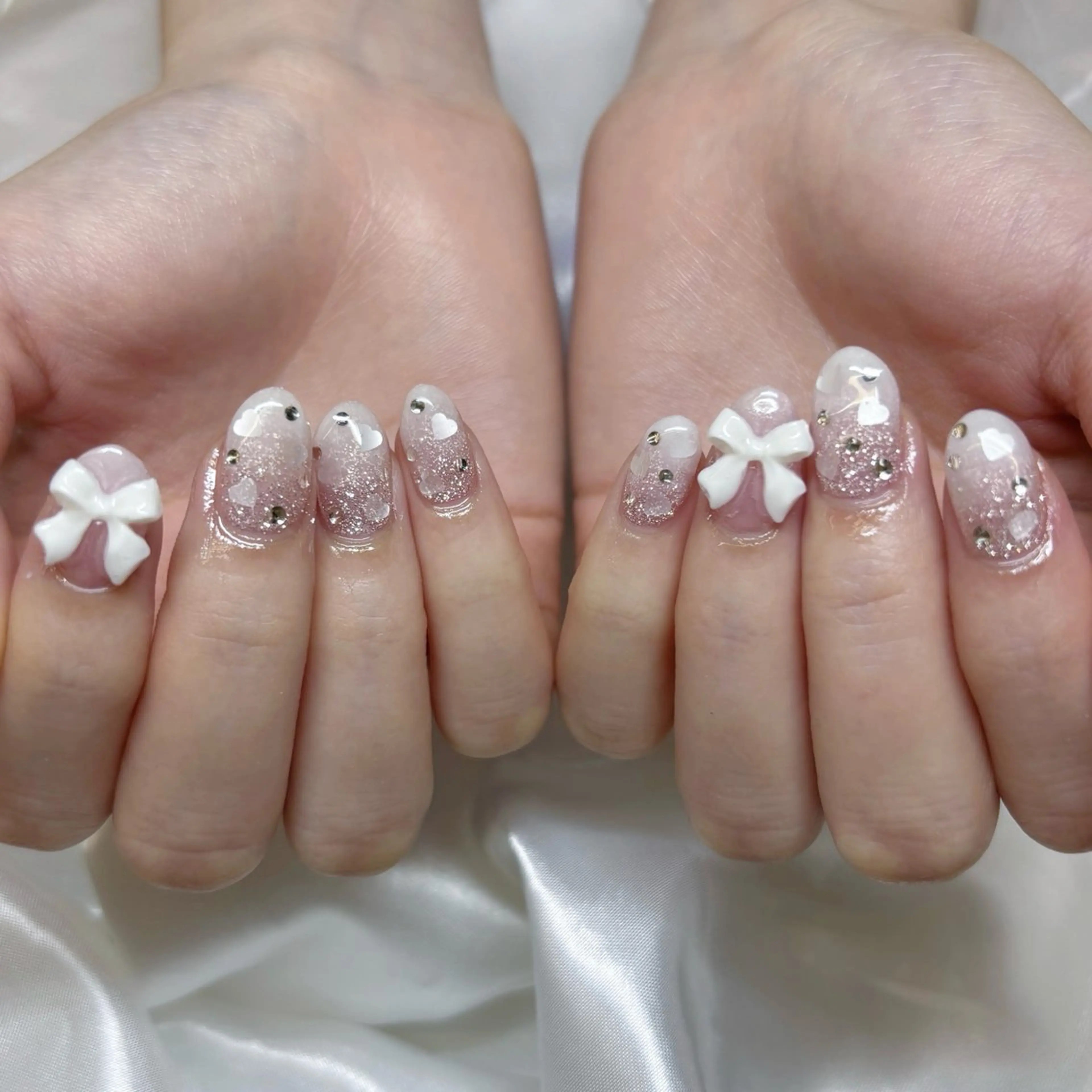 ネイル ハンドネイル YURIN 𓈒ㅤׂ 𝜗𝜚のネイルデザイン