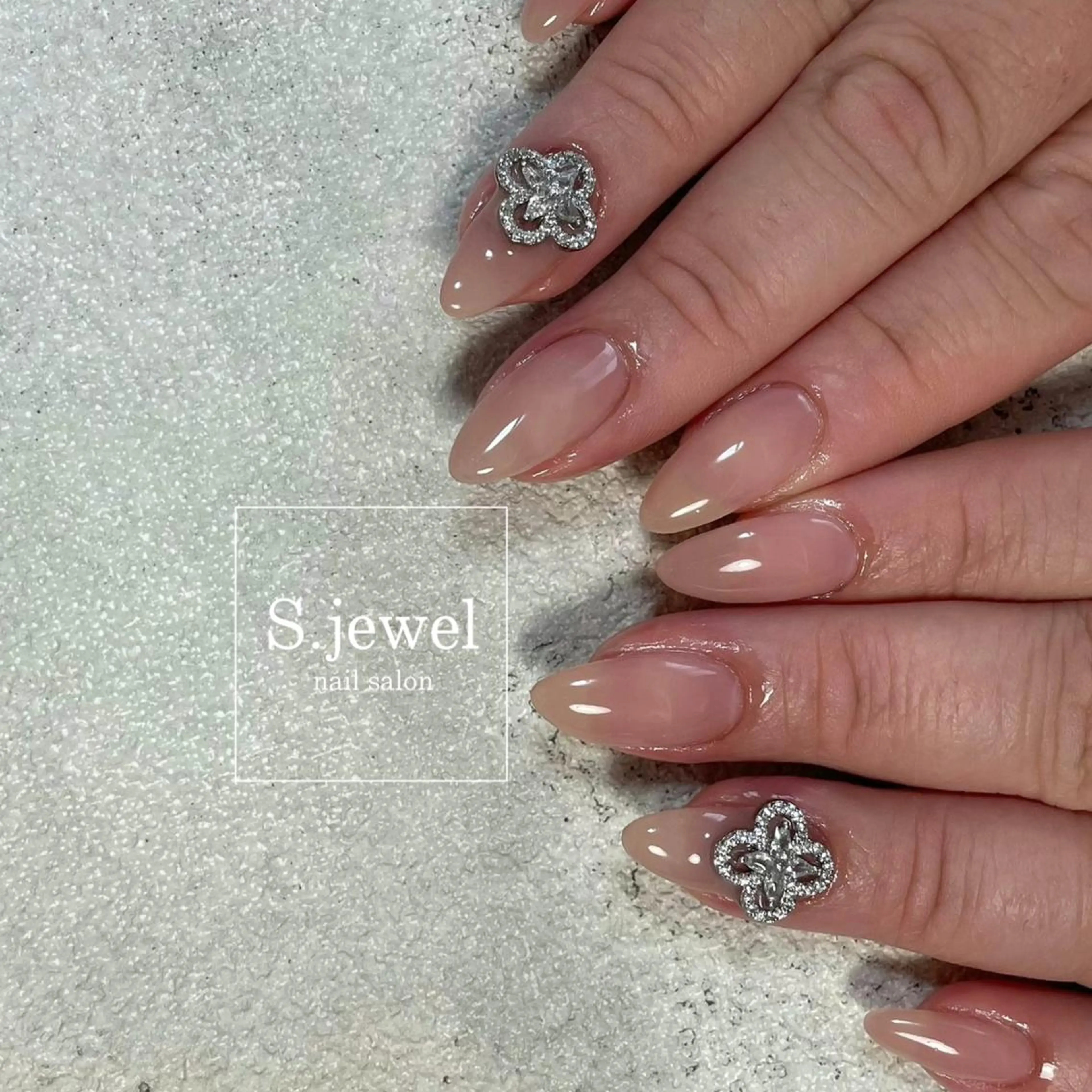 ネイル S♡JEWEL所属・S. JEWELのネイルデザイン