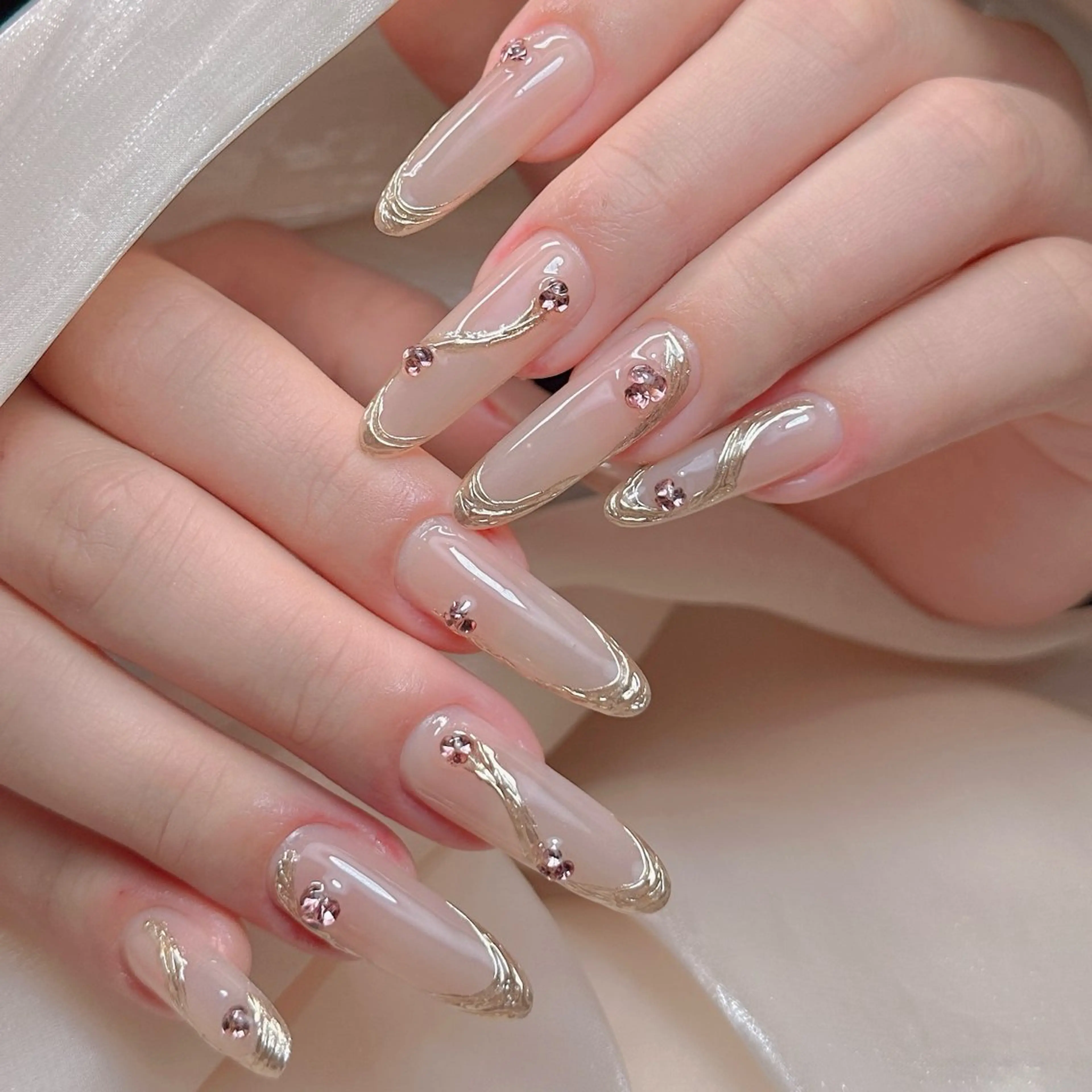 ネイル ハンドネイル Iris  Nail所属・akige akigeのネイルデザイン