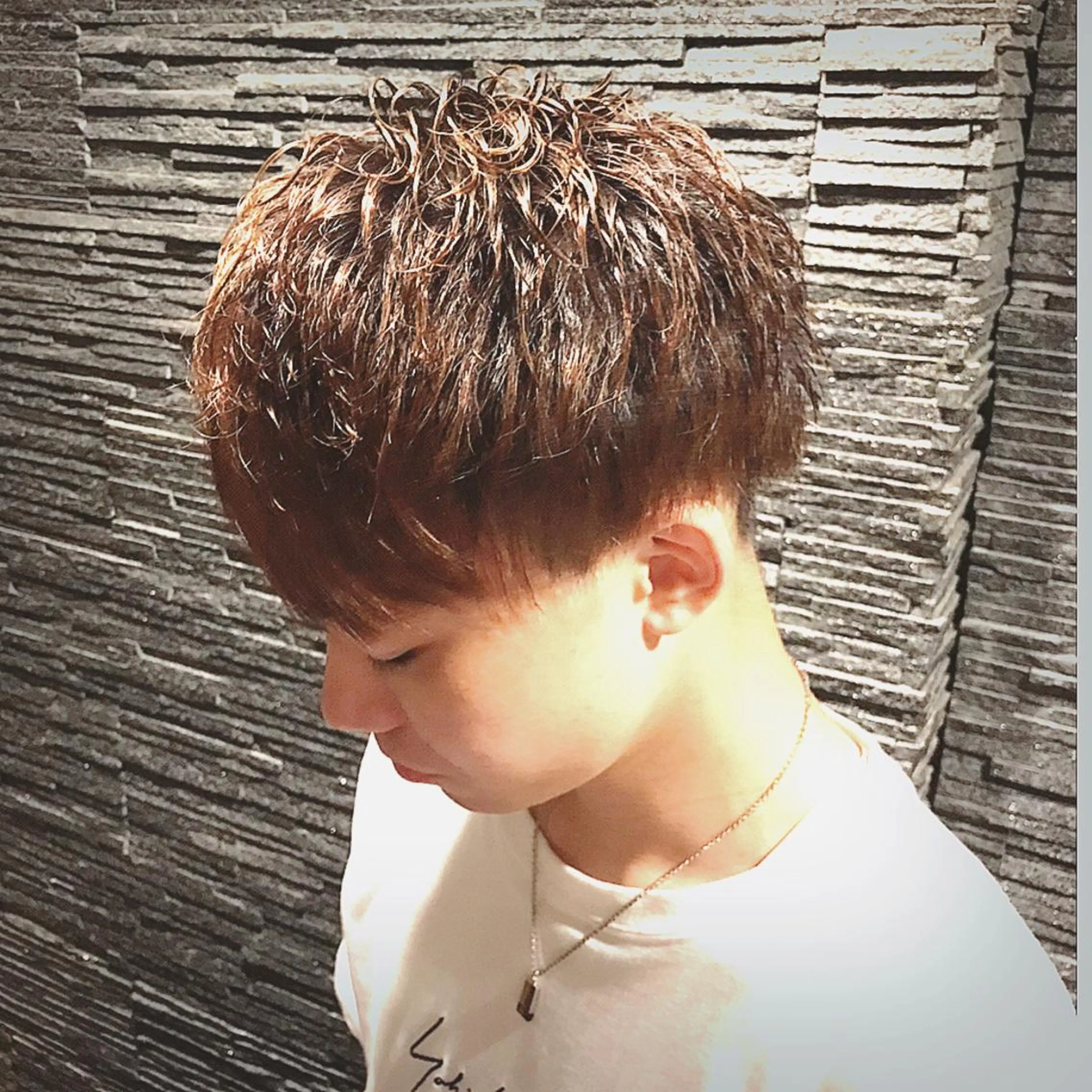 ショート パーマ メンズ 山田 哲平のヘアスタイル