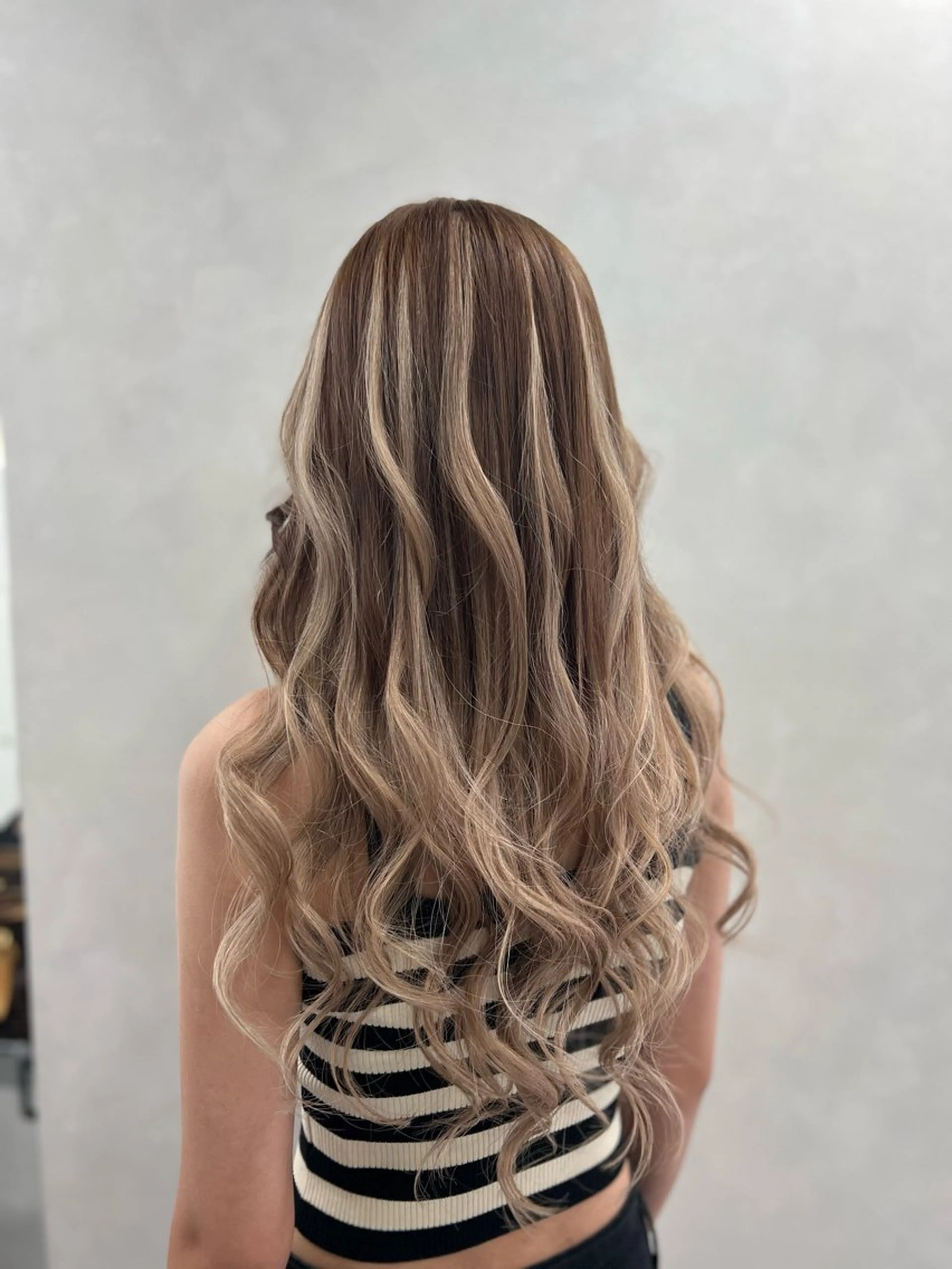 ロング カラー ヘアアレンジ エクステ 🎨カラー満足度 500%💫ヅル💫のヘアスタイル