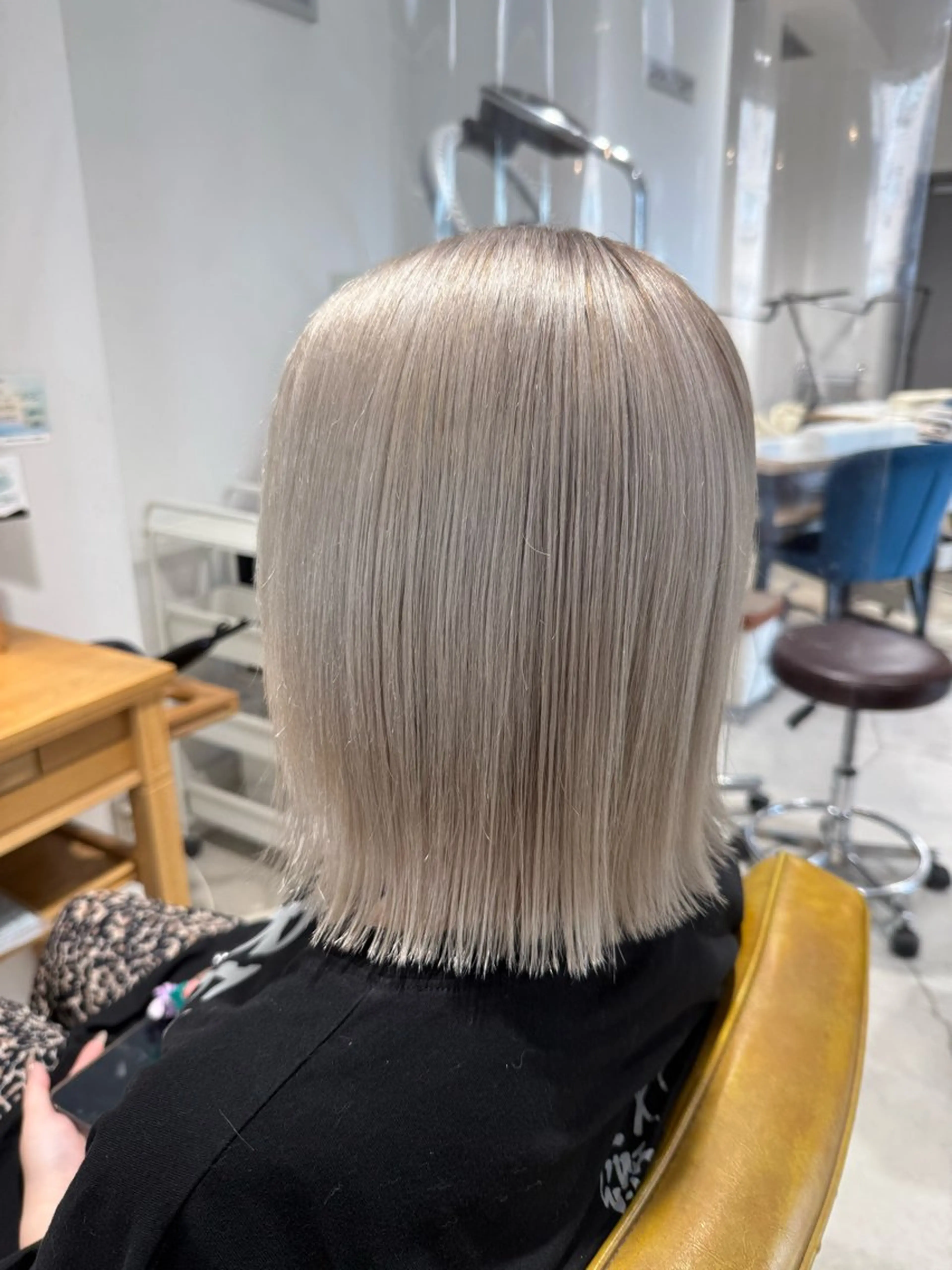 カラー 鈴木弥月/透明感カラ ー/ボブ/髪質改善のヘアスタイル