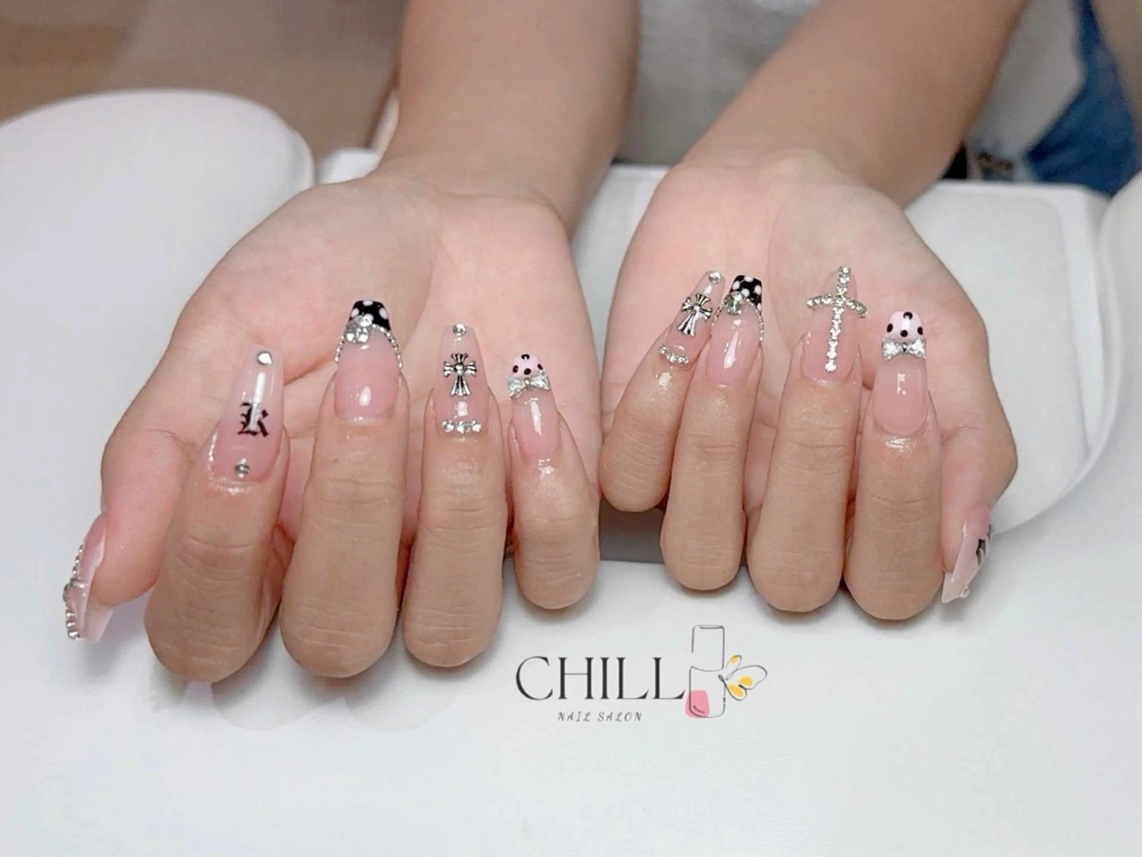 ネイル Nailsalon CHILL所属・Nailsalon CHILL大須店のネイルデザイン
