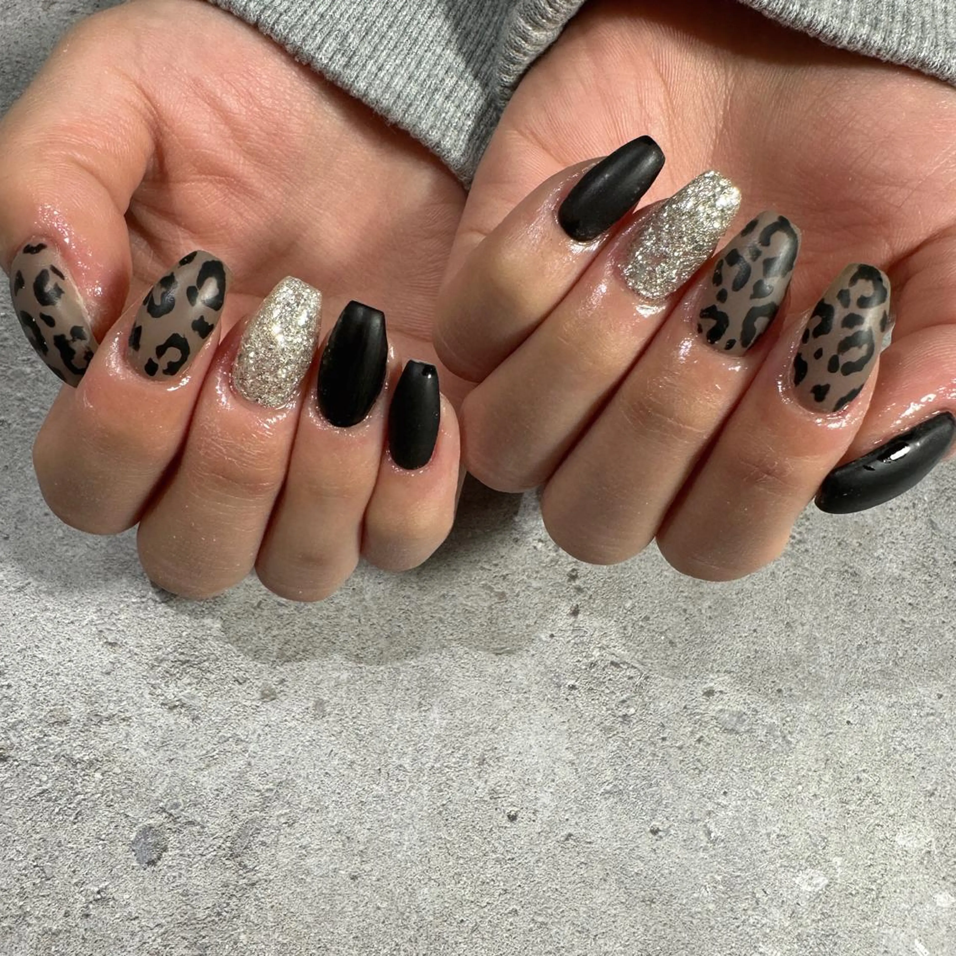 ミディアム ネイル Amour Nail salonのネイルデザイン