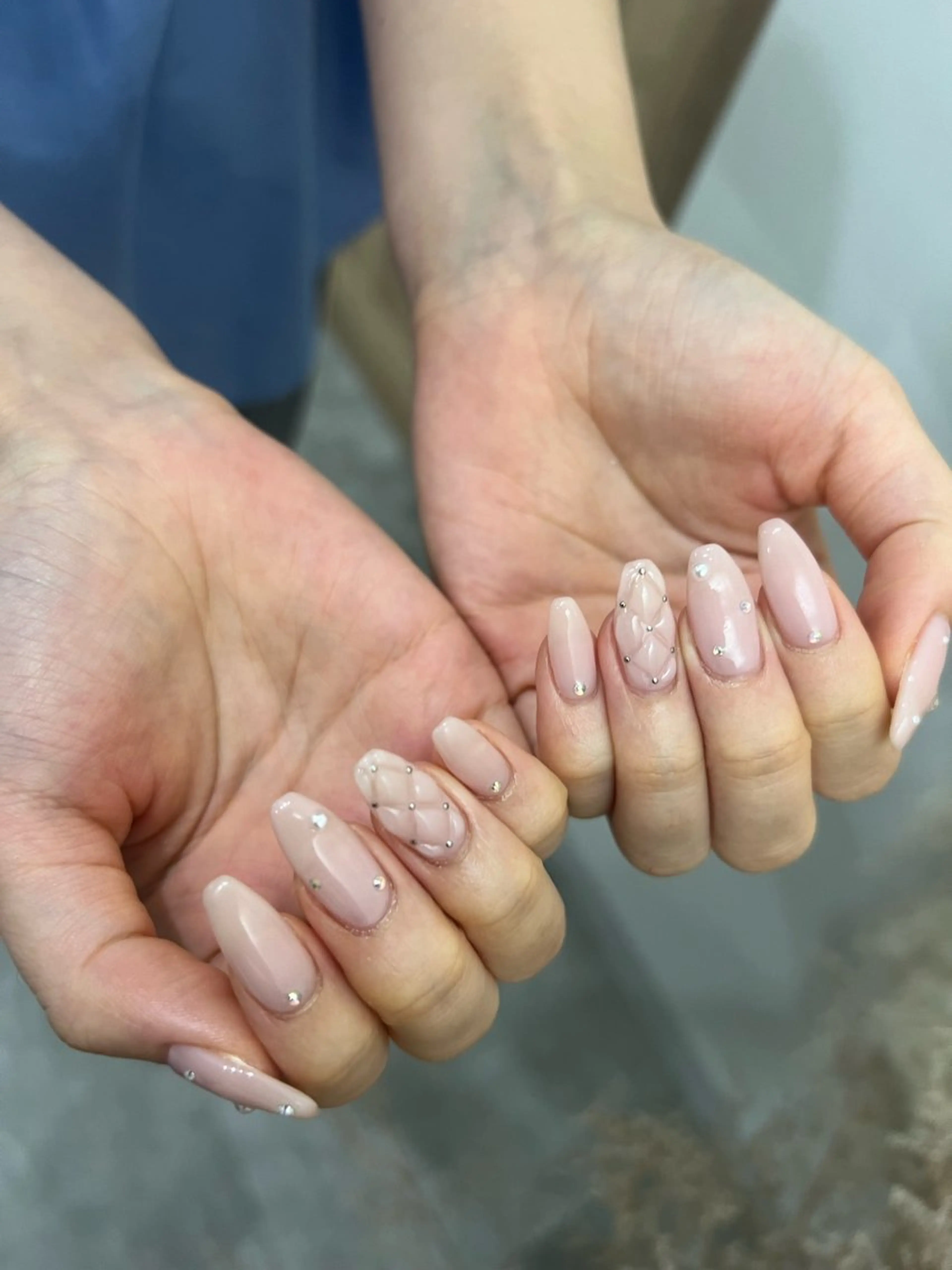 ネイル aimer more ANZU🍯のネイルデザイン