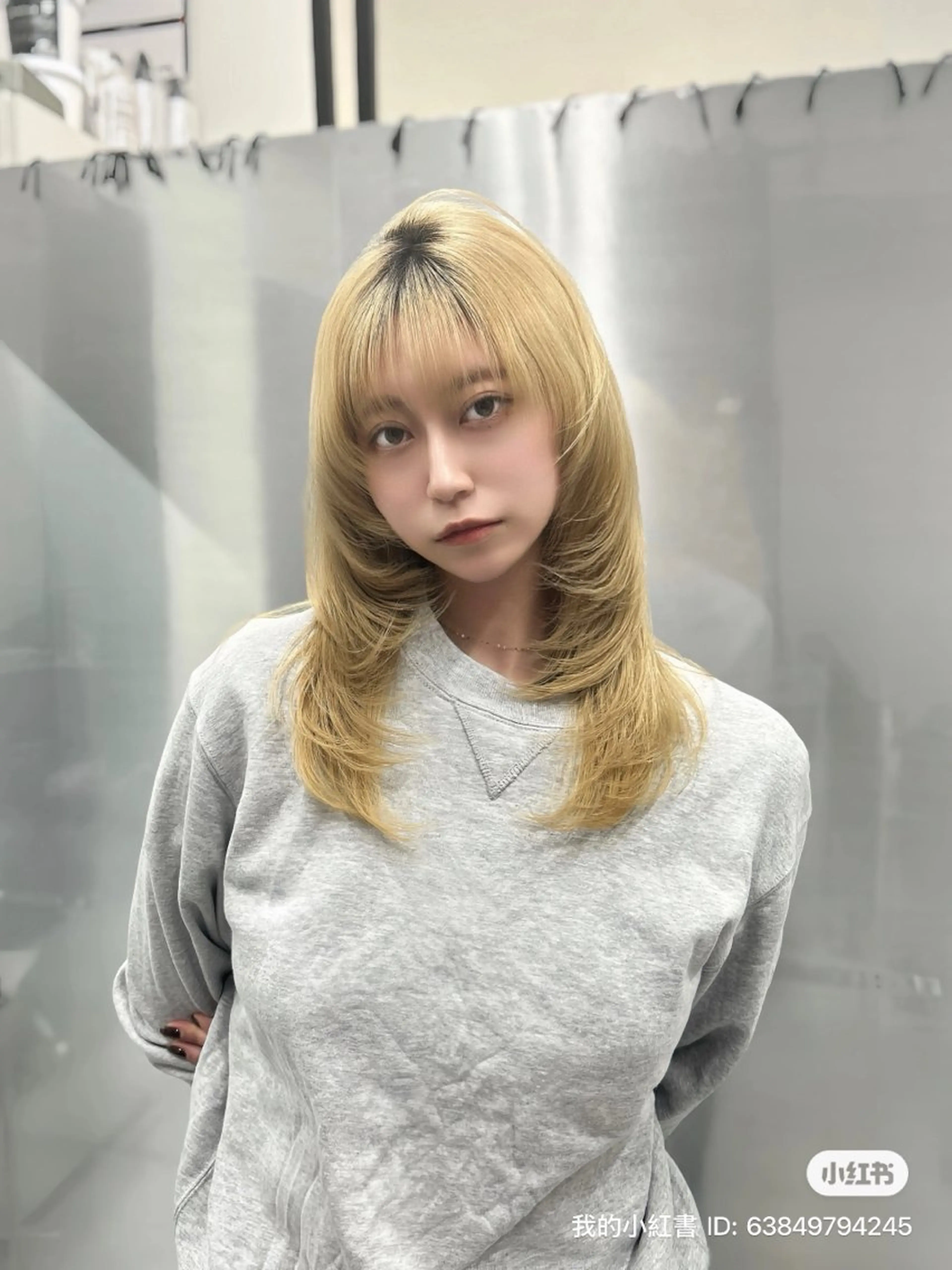 セミロング LOMKH所属・シールエクステ/ レイヤー/タツヤのヘアスタイル