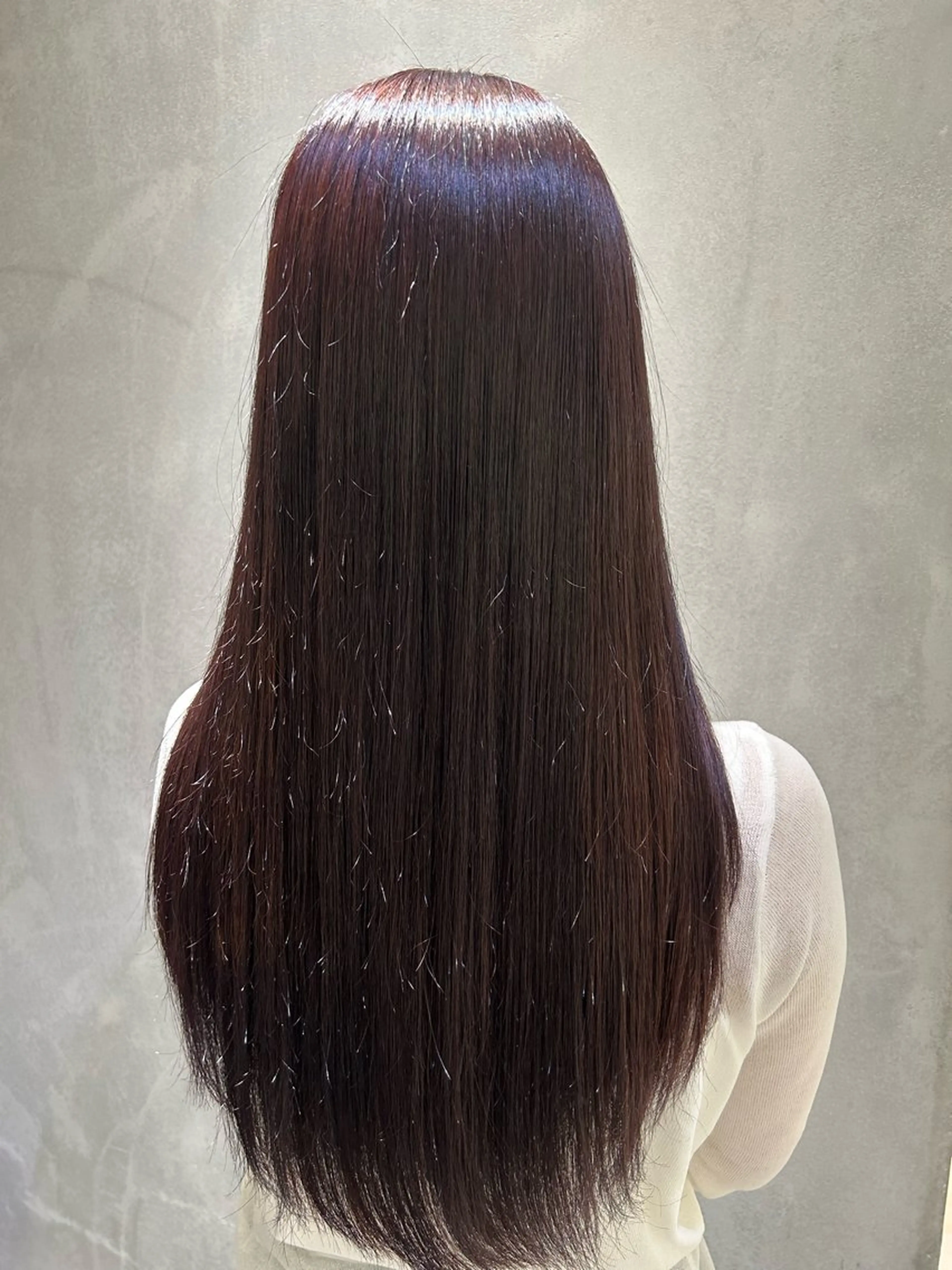 ロング カラー Ann/ベージュ /ミルクティーのヘアスタイル