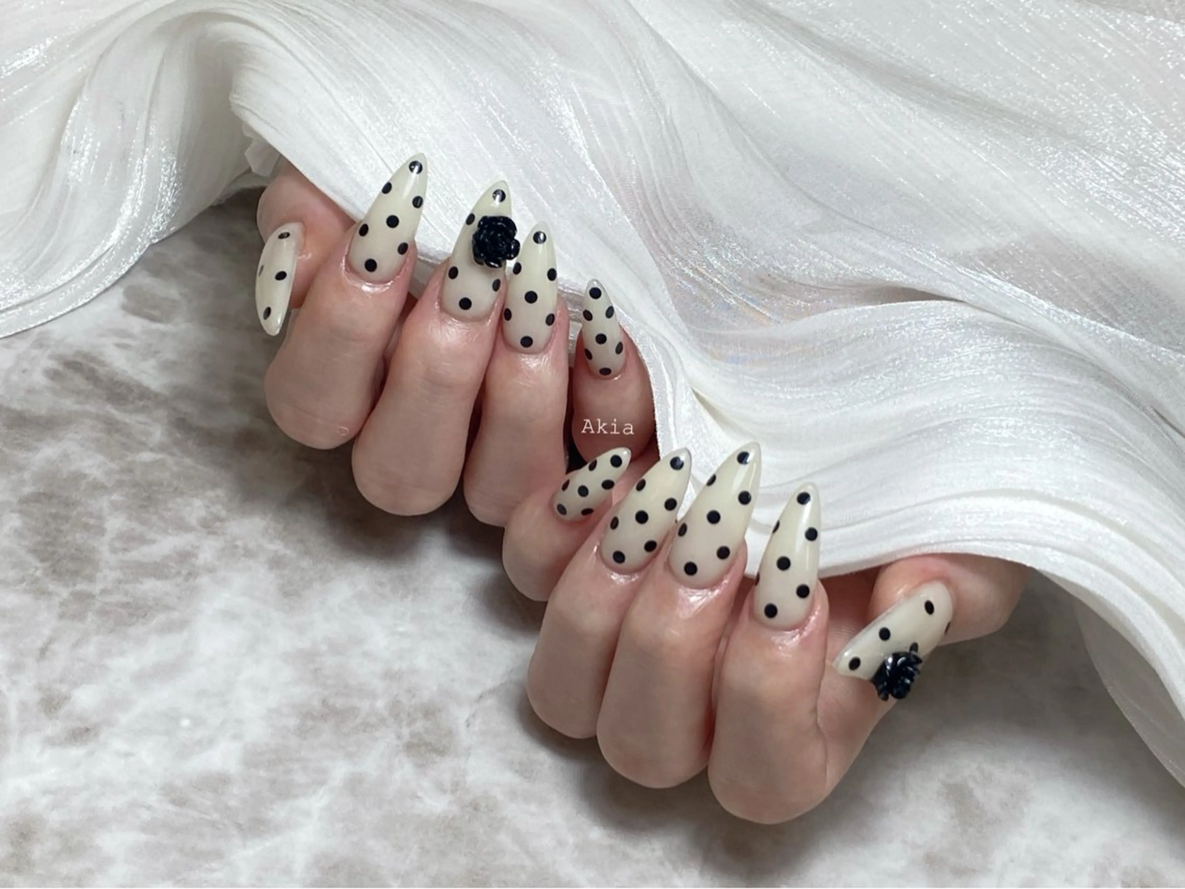 ネイル ハンドネイル ハンドケア 閨匠ビューティサロン 銀座店のネイルデザイン