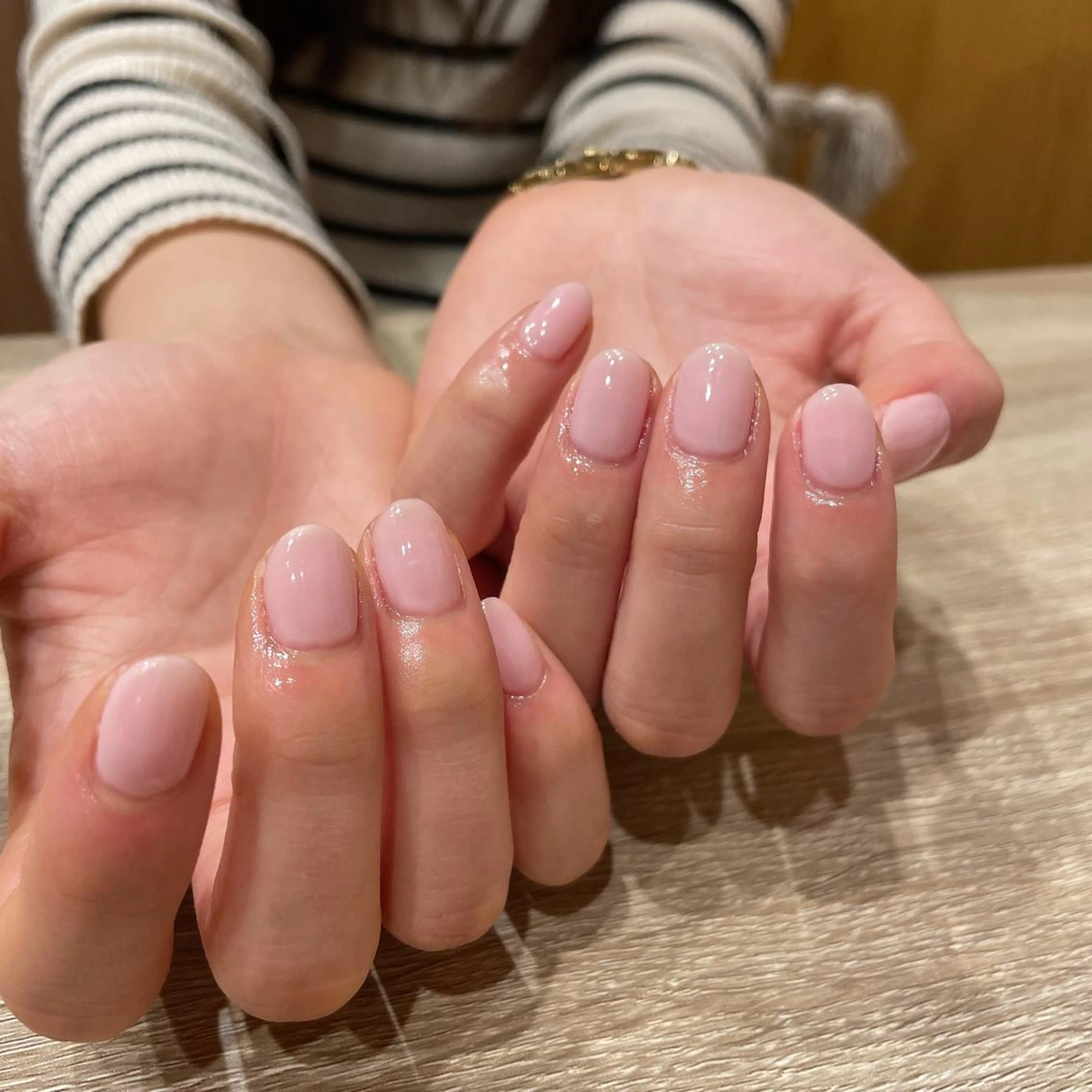 ネイル ワンカラーネイル ハンドネイル liberté所属・liberté🫧 新小岩のネイルデザイン