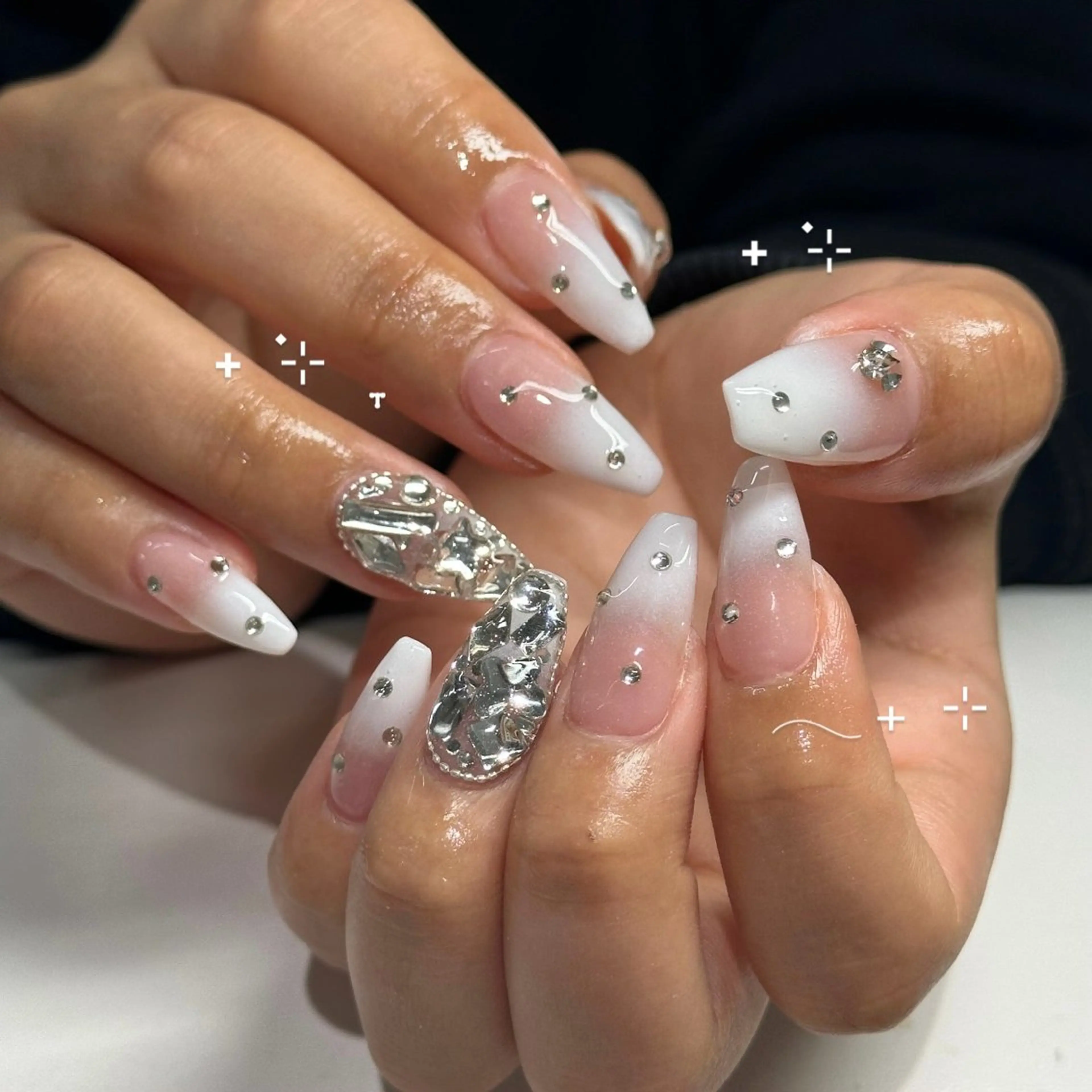 ネイル WOLTOKYO渋谷 yunaのネイルデザイン