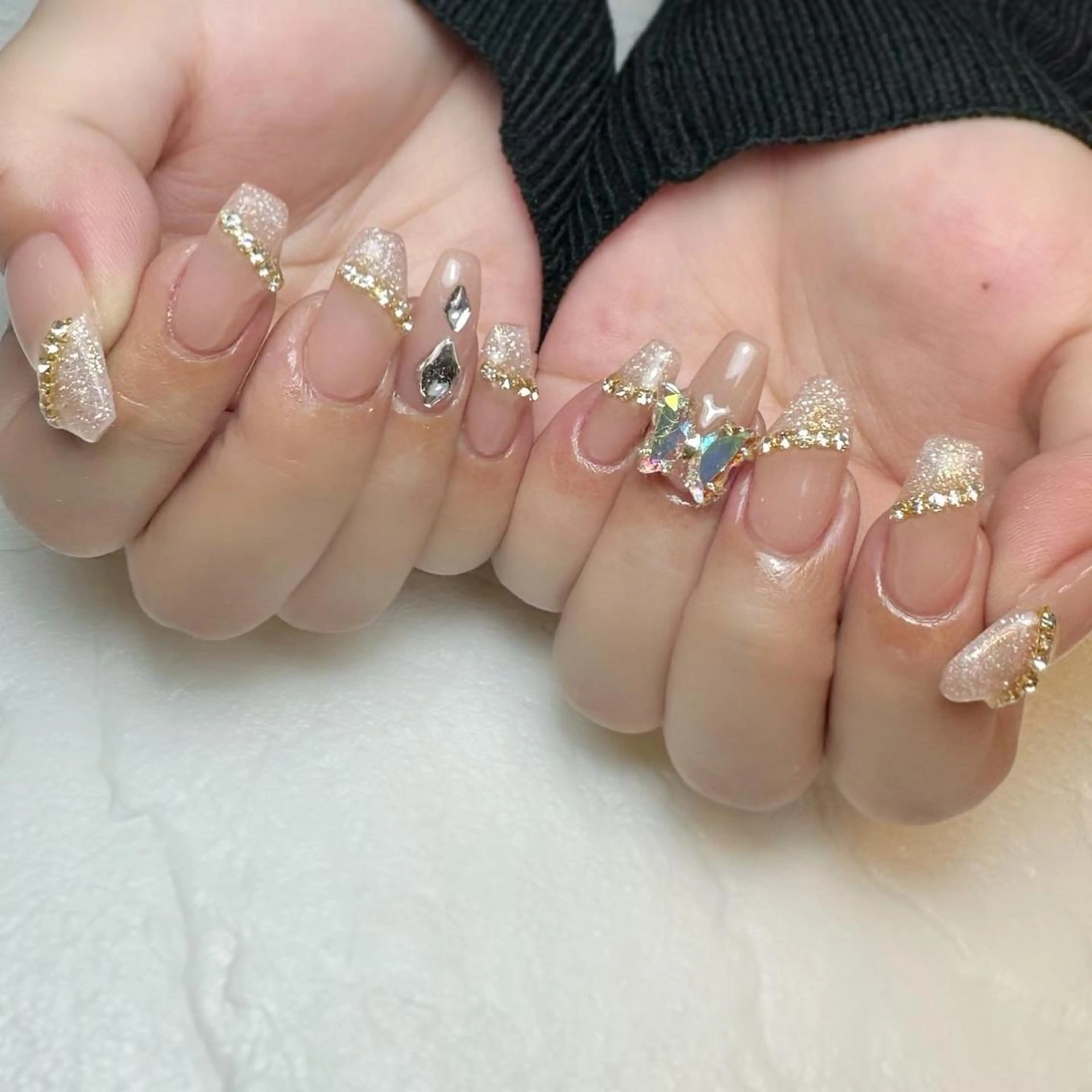 ネイル キラキラネイル ハンドネイル Nail ameria megu所属・ameria meguのネイルデザイン