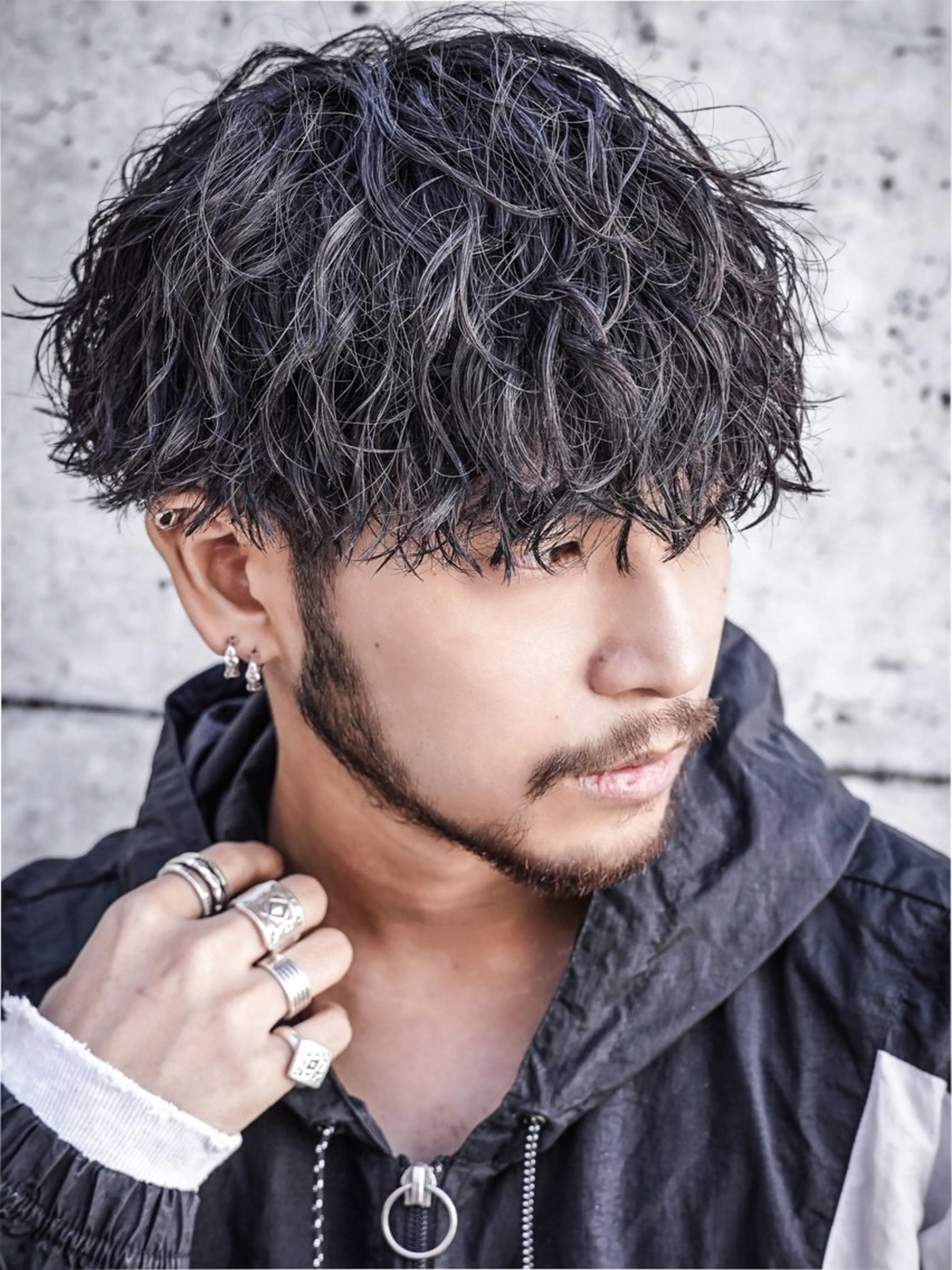 【男らしいスタイル🔥】メンズカット+ツイストスパイラルパーマ＋トリートメントの写真