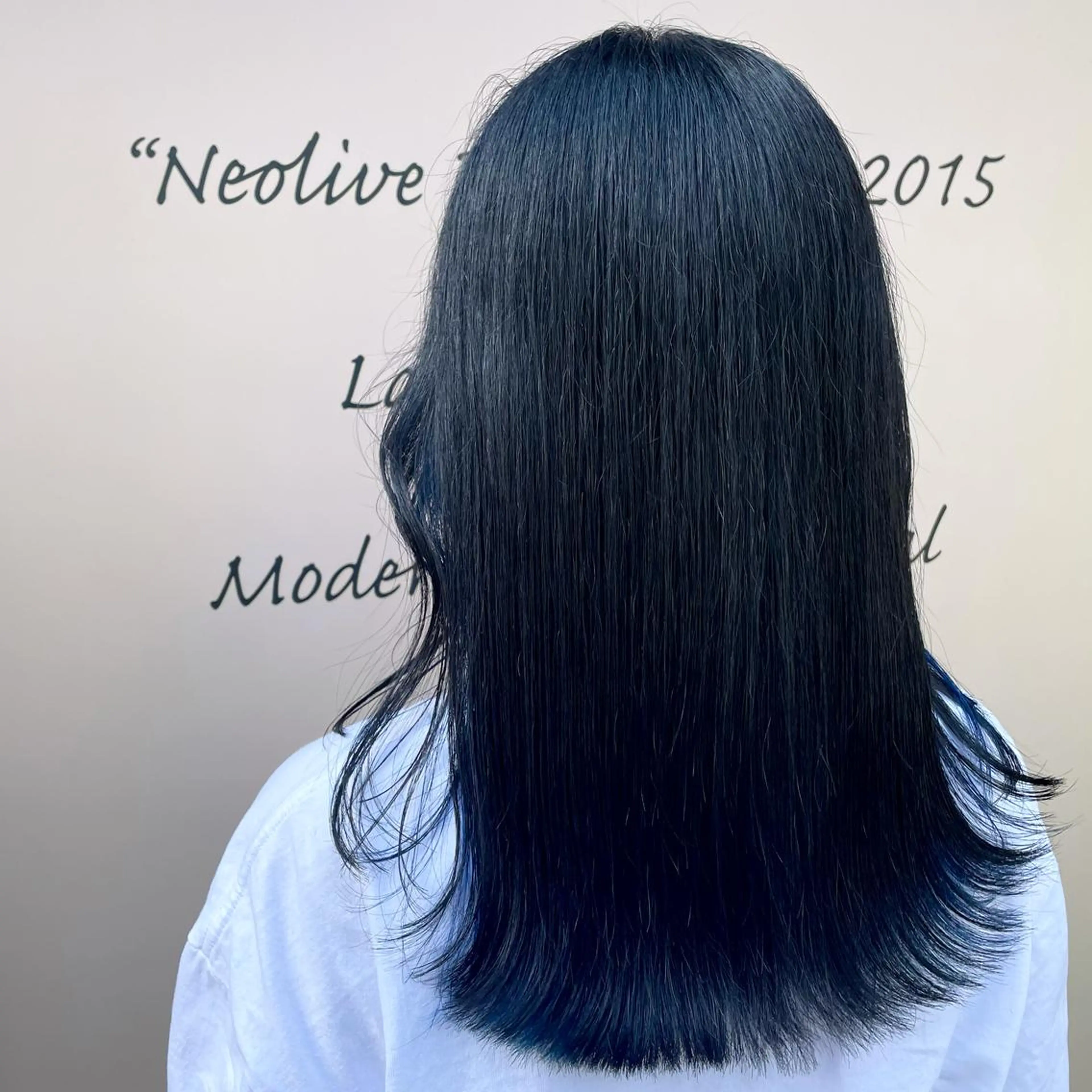 セミロング カラー スナコザワ レナのヘアスタイル