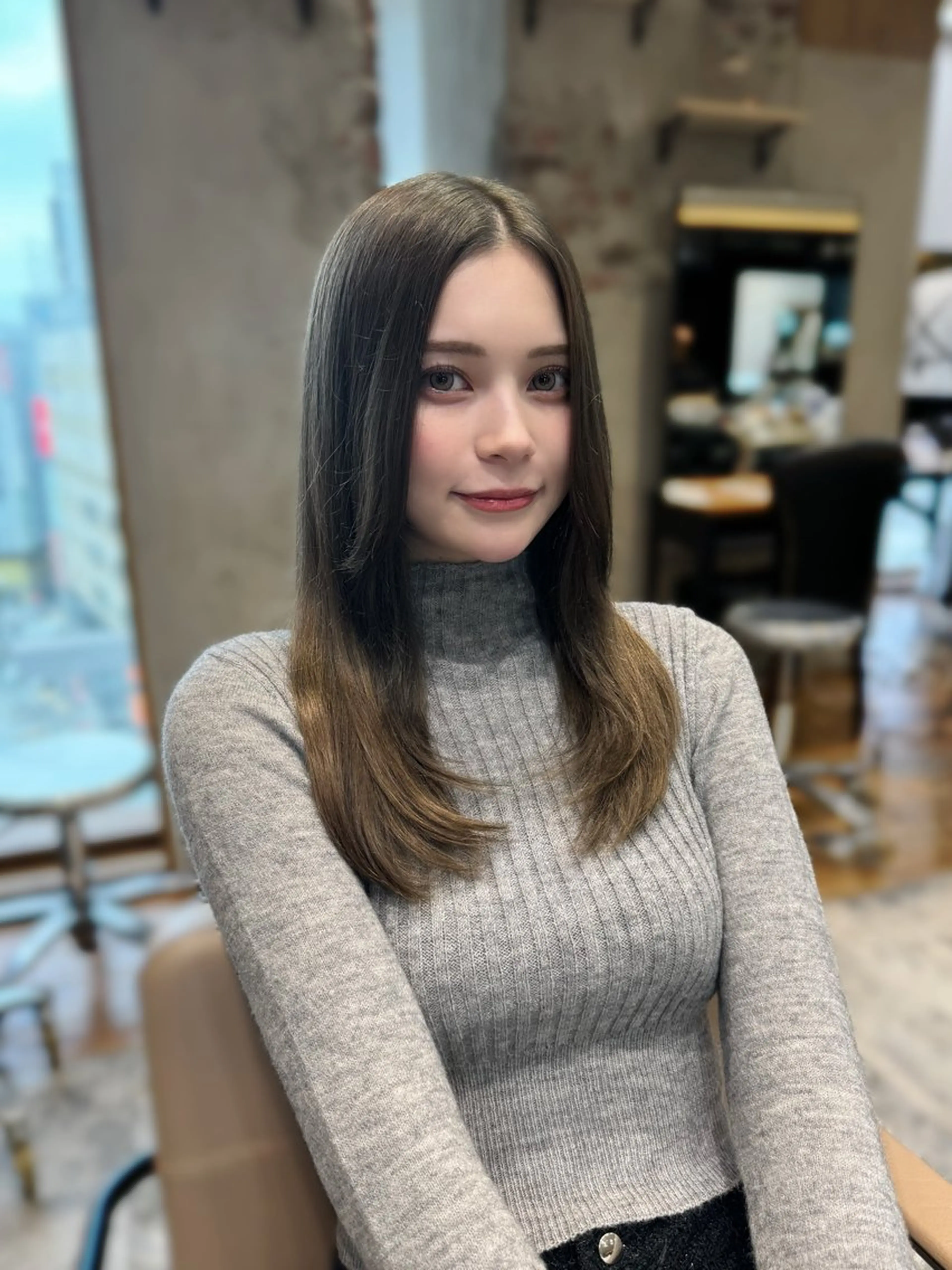 セミロング ケアカラー カット ヘアカラー トリートメント 韓国くびれヘア 顔まわり新宿/さやかのヘアスタイル