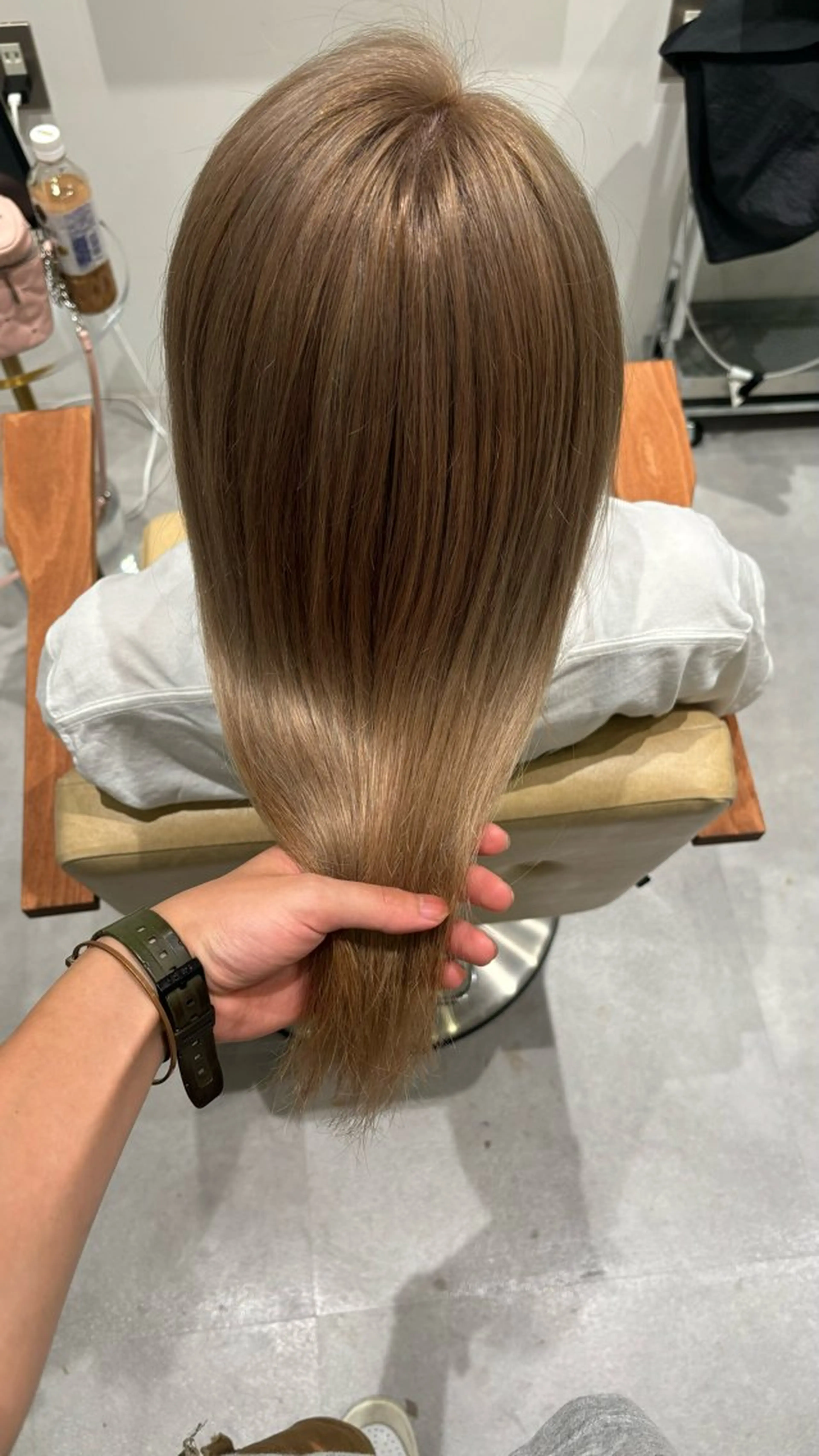 ミディアム カット 縮毛矯正 トリートメント ハイトーンカラー/ インナー/木村黎🌞のヘアスタイル