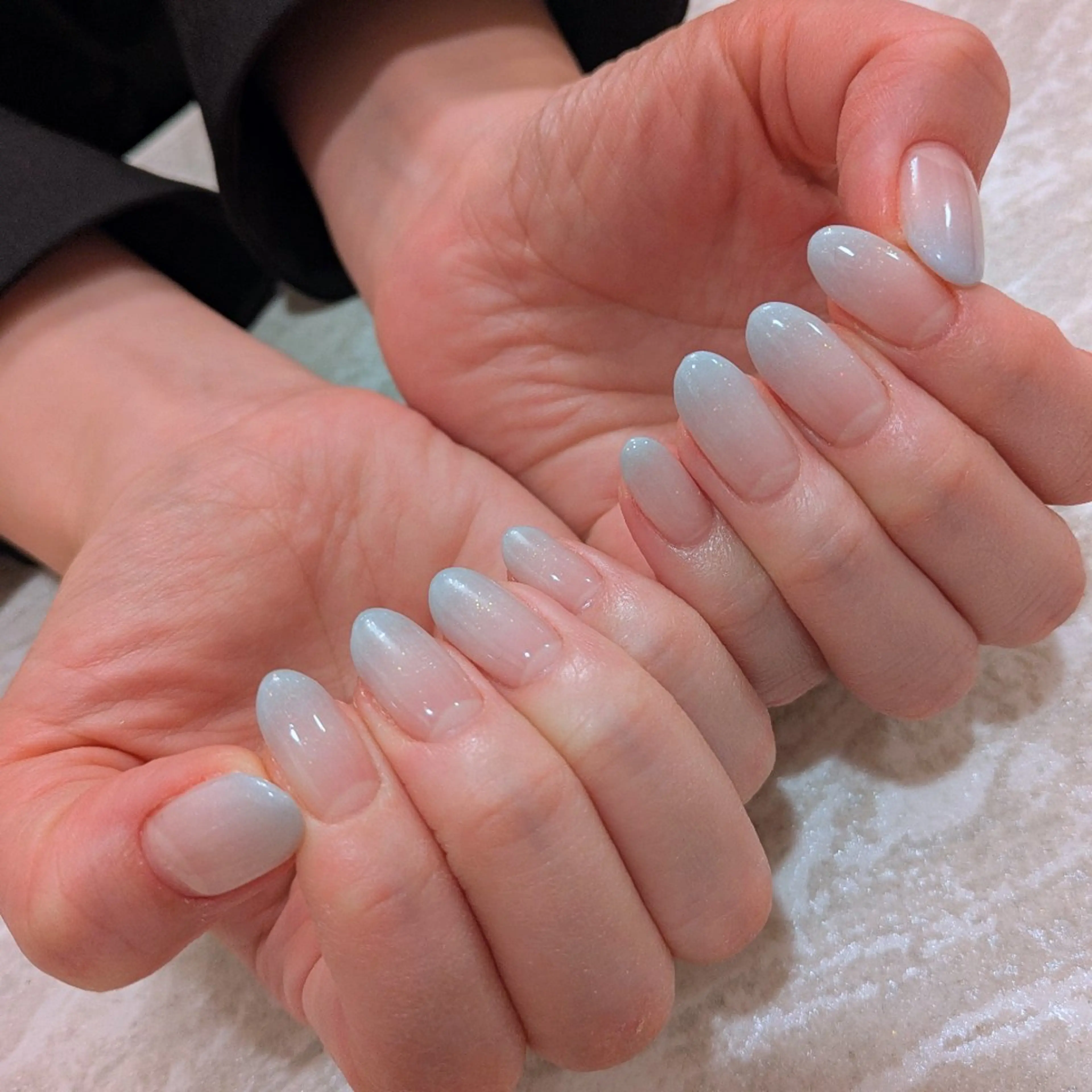 ネイル グラデーション ジェヌインネイル 河内のネイルデザイン