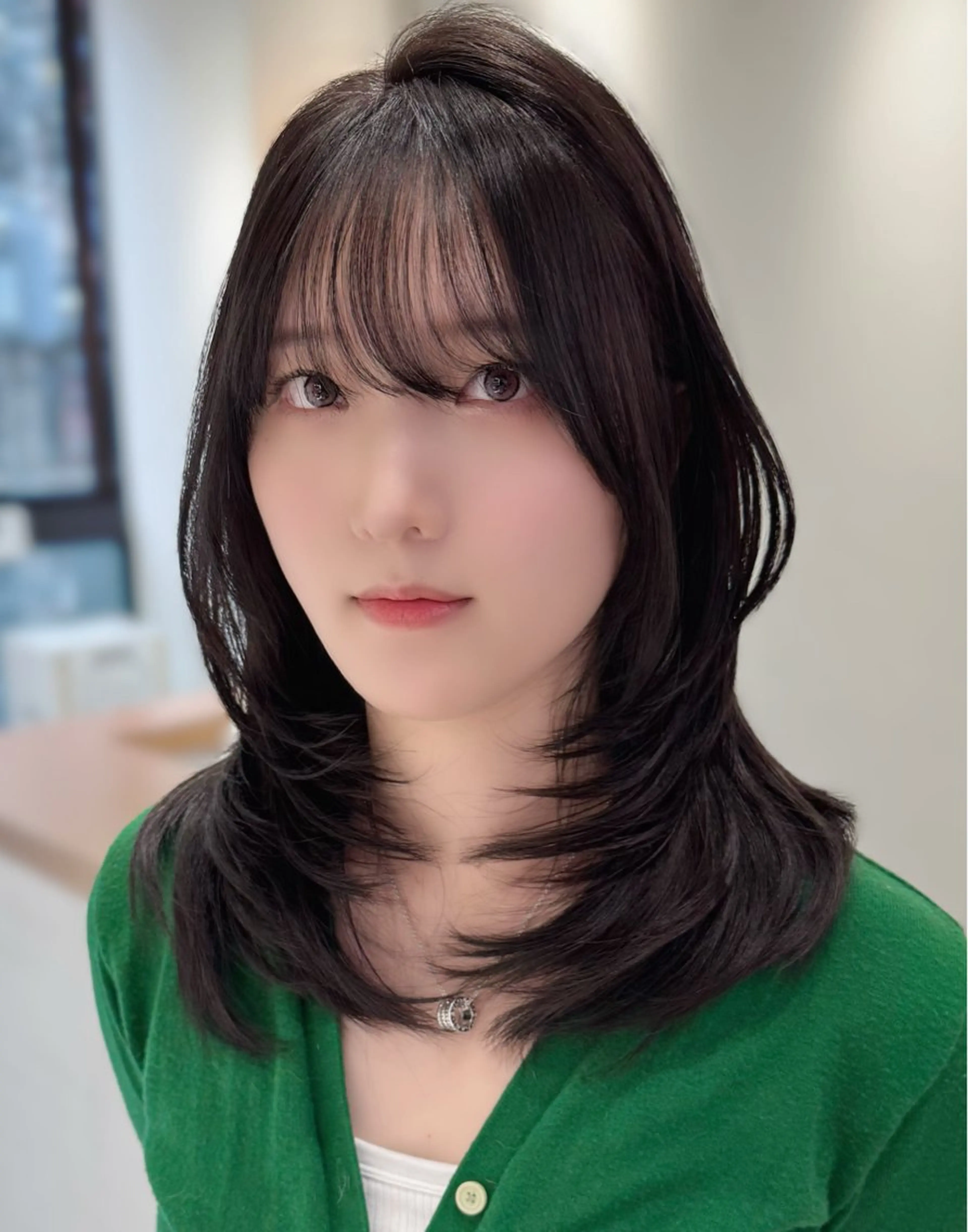 ミディアム ミディアムレイヤー 韓国風ヘア レイヤーカット 難波/レイヤーカット zina【辻優也】のヘアスタイル