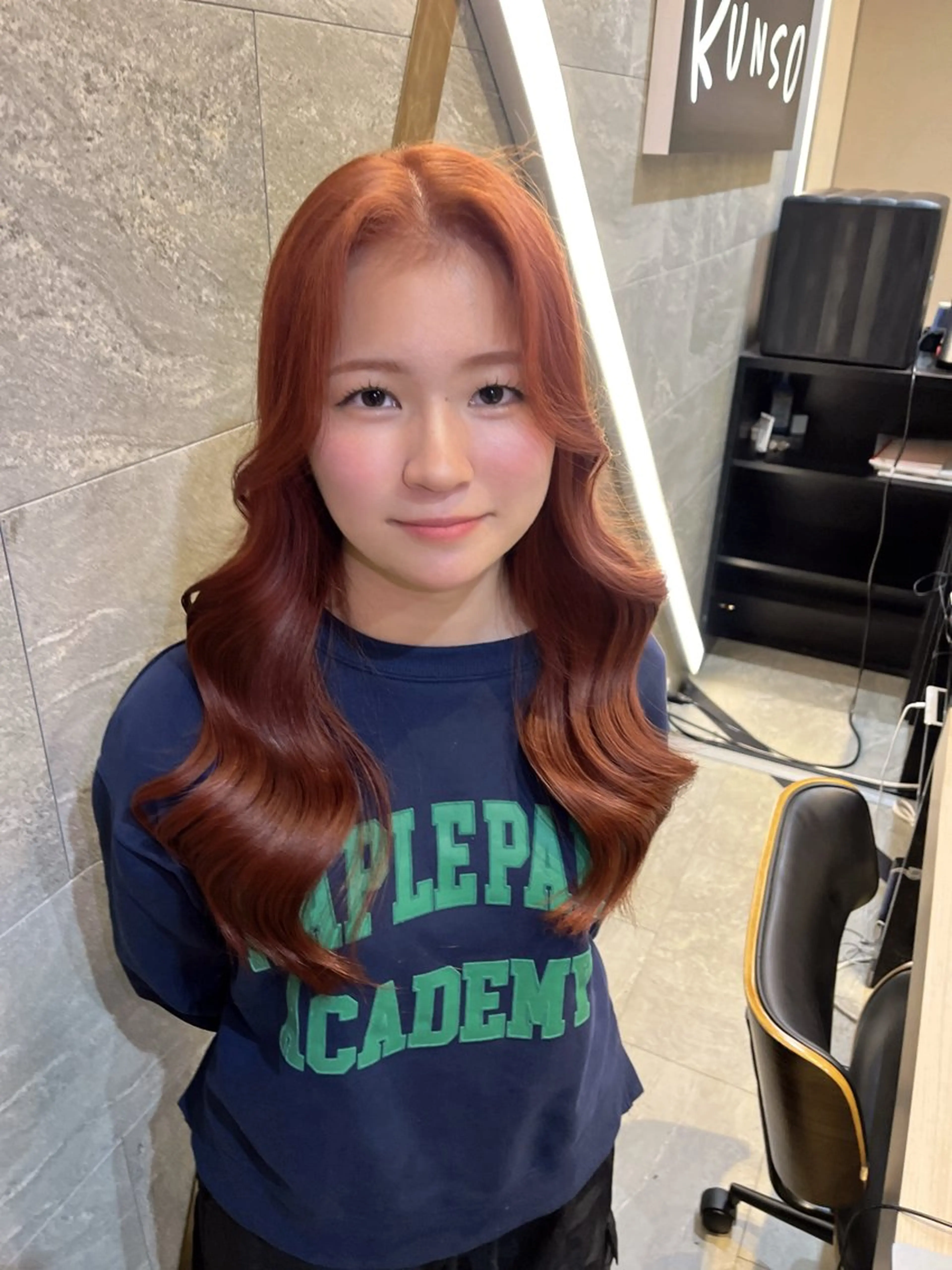 セミロング カラー ブリーチ ブリーチなしカラー レッドカラー 古澤 あかねのヘアスタイル