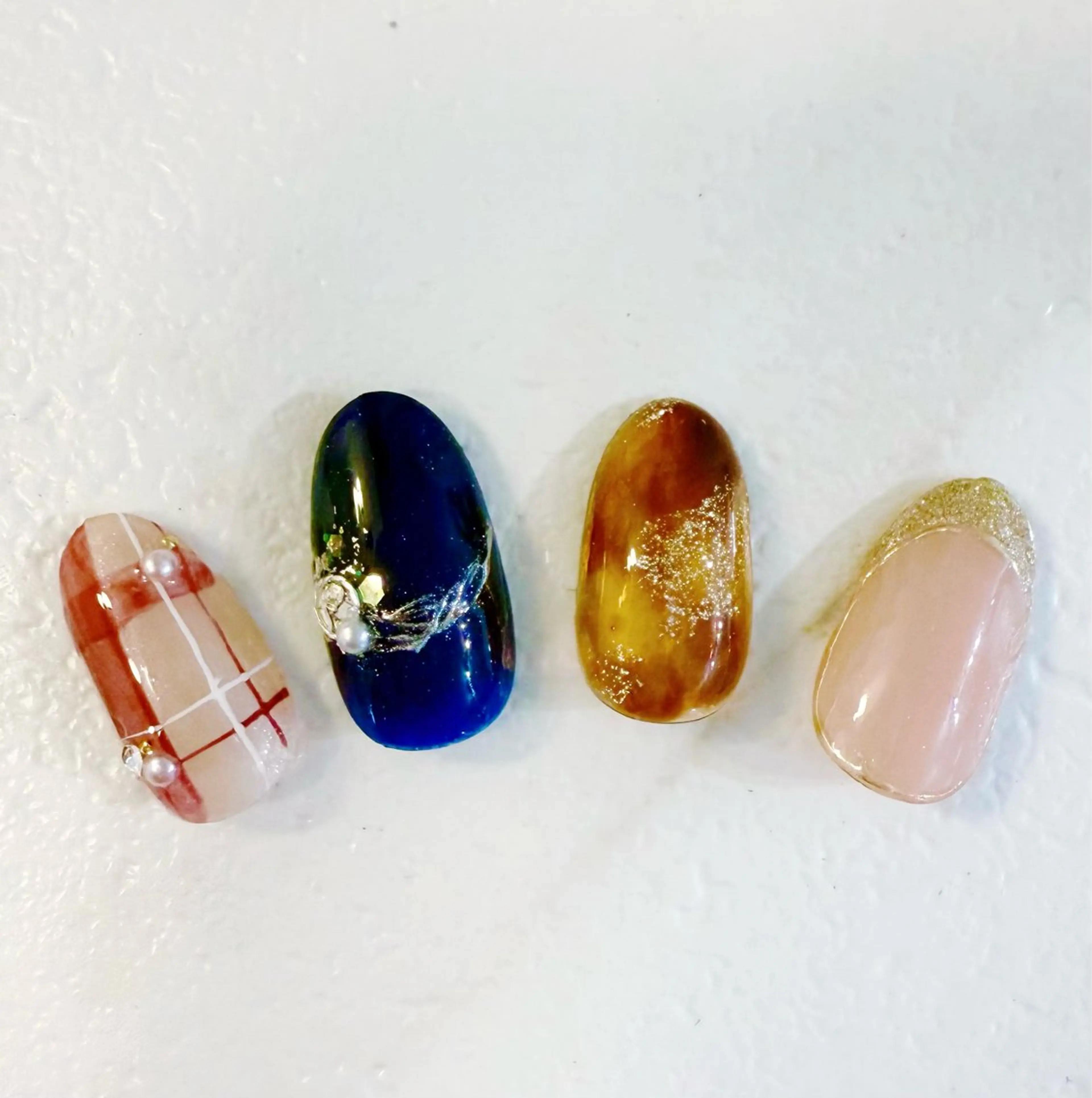 ネイル フィルインネイルサロンMOANIHiroo 恵比寿店所属・🌷HARUNA🌷 恵比寿店のネイルデザイン