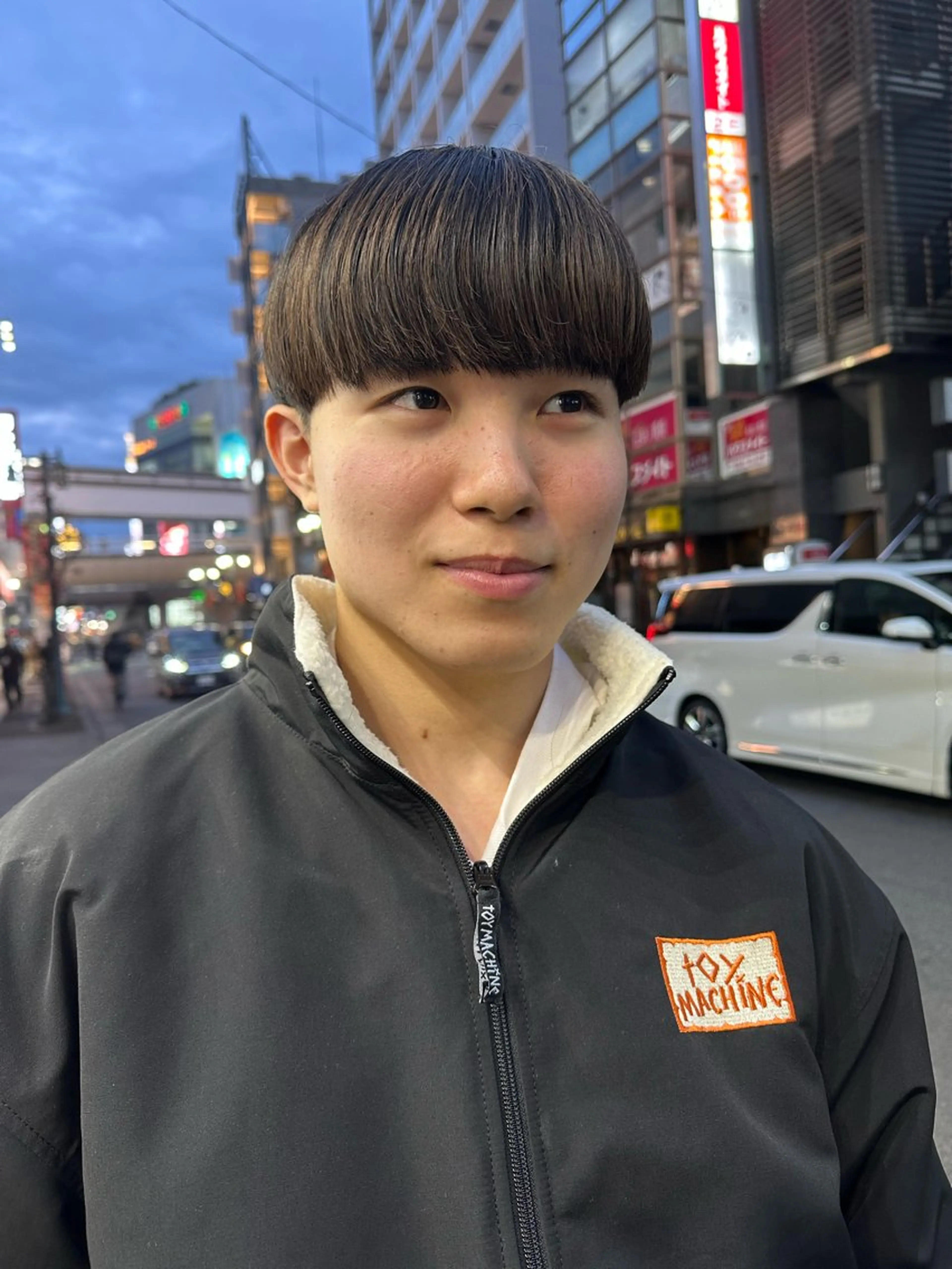 メンズ マツエク・マツパ メンズブリーチ メンズハイトーン メンズインナーカラー Rei/ 縮毛矯正/ ハイライトカラー募集のヘアスタイル