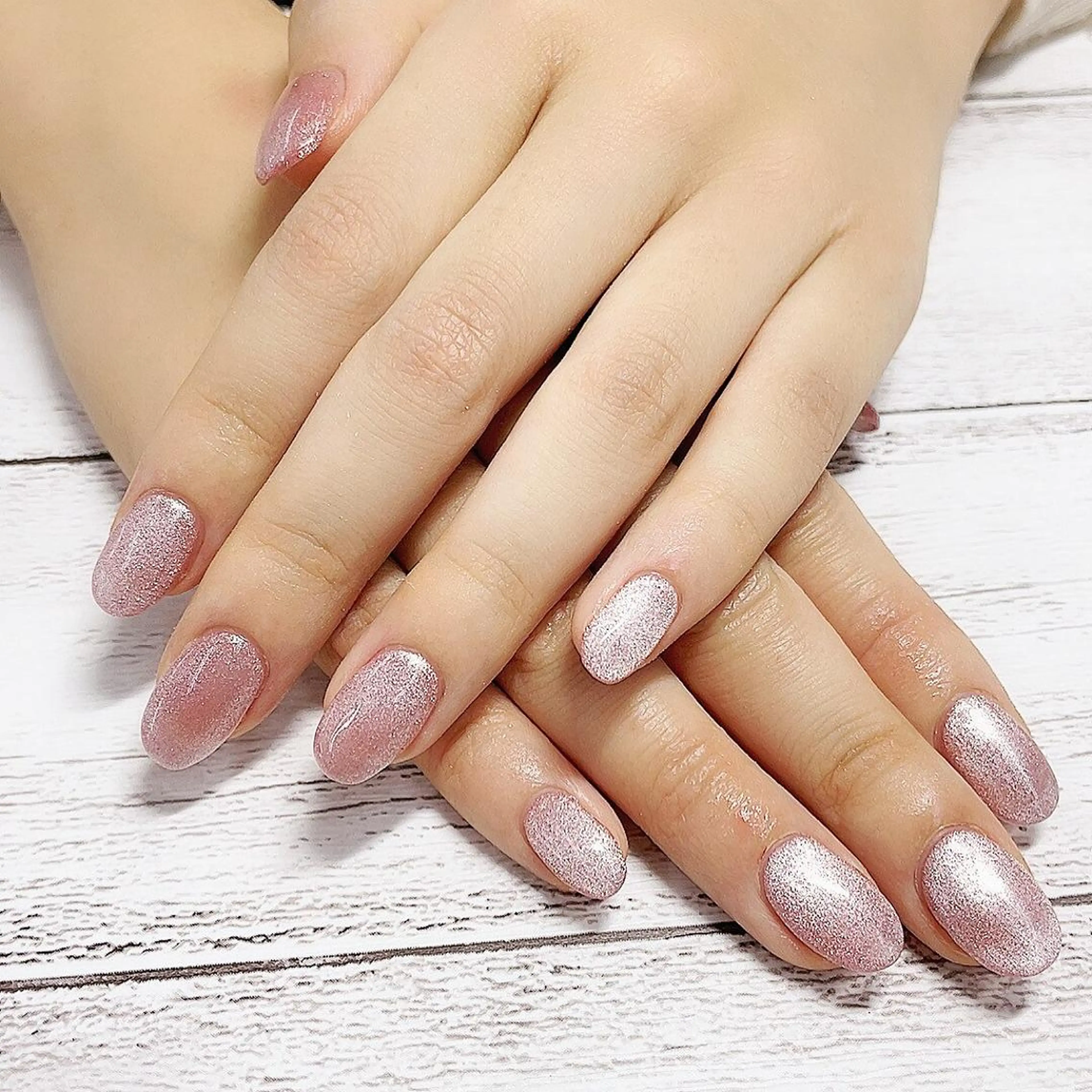 ネイル リラネイル ギョウのネイルデザイン