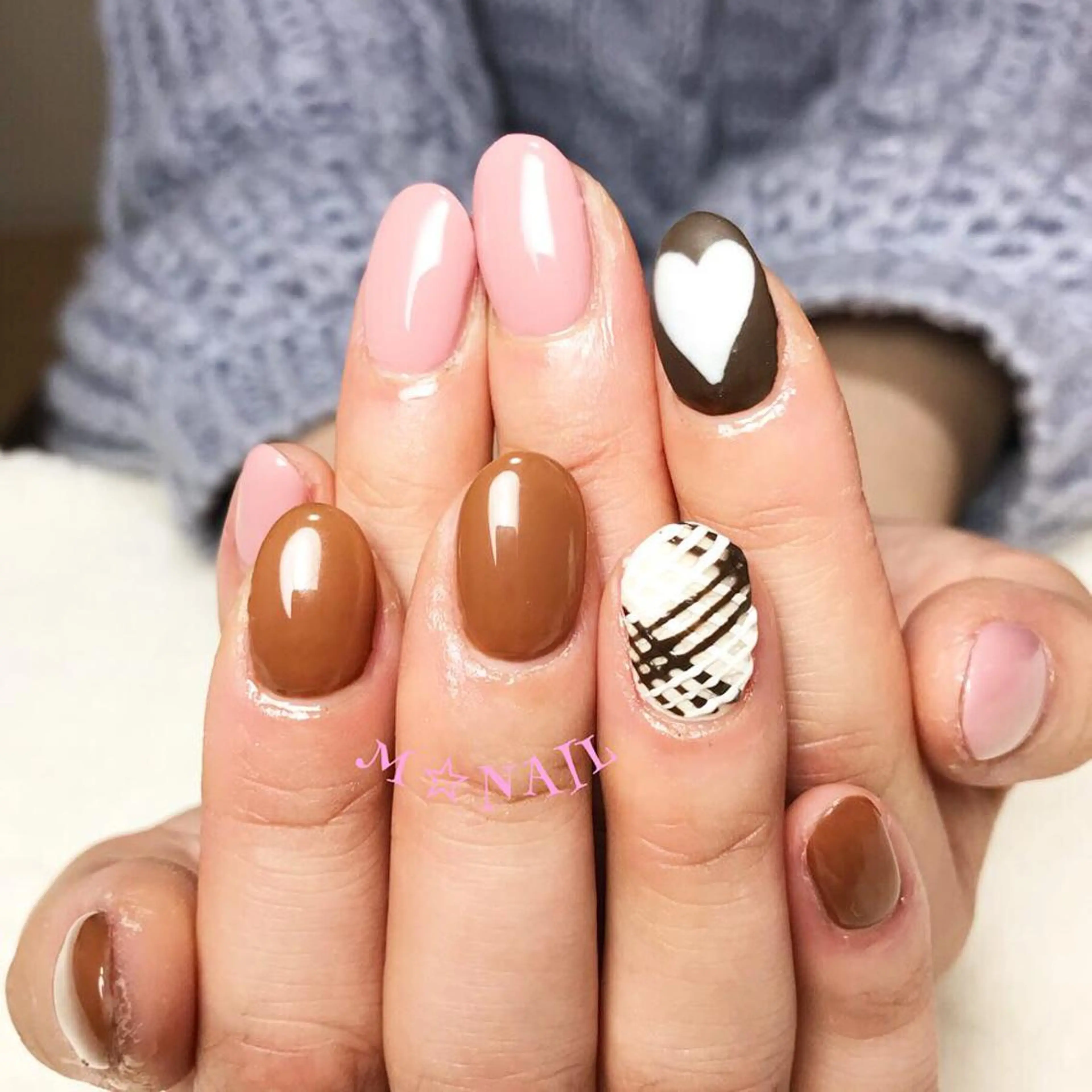 ネイル バレンタイン COCO+所属・COCO +のエステ・リラクイメージ