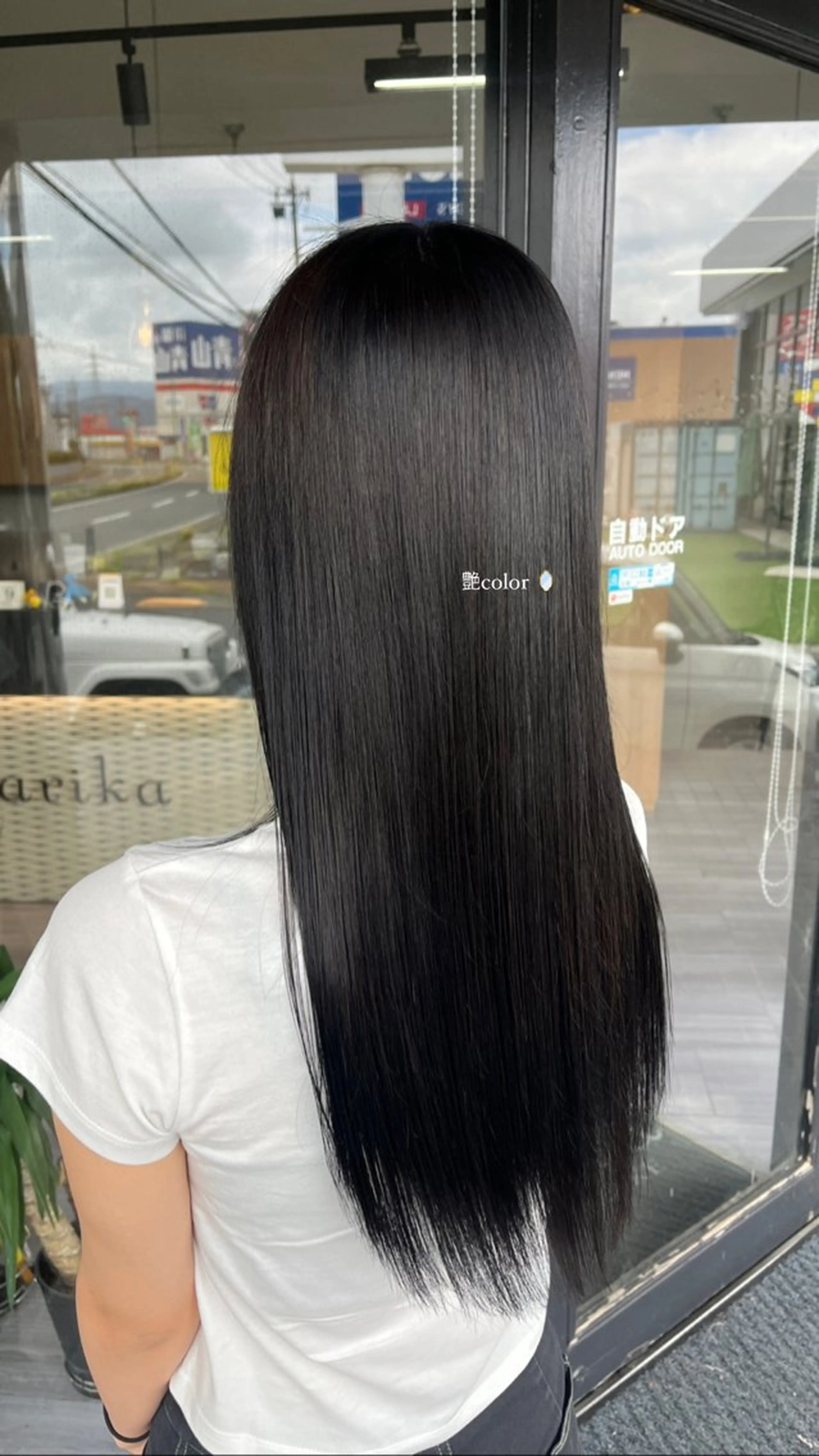 ロング alu所属・alu yuinaのヘアスタイル