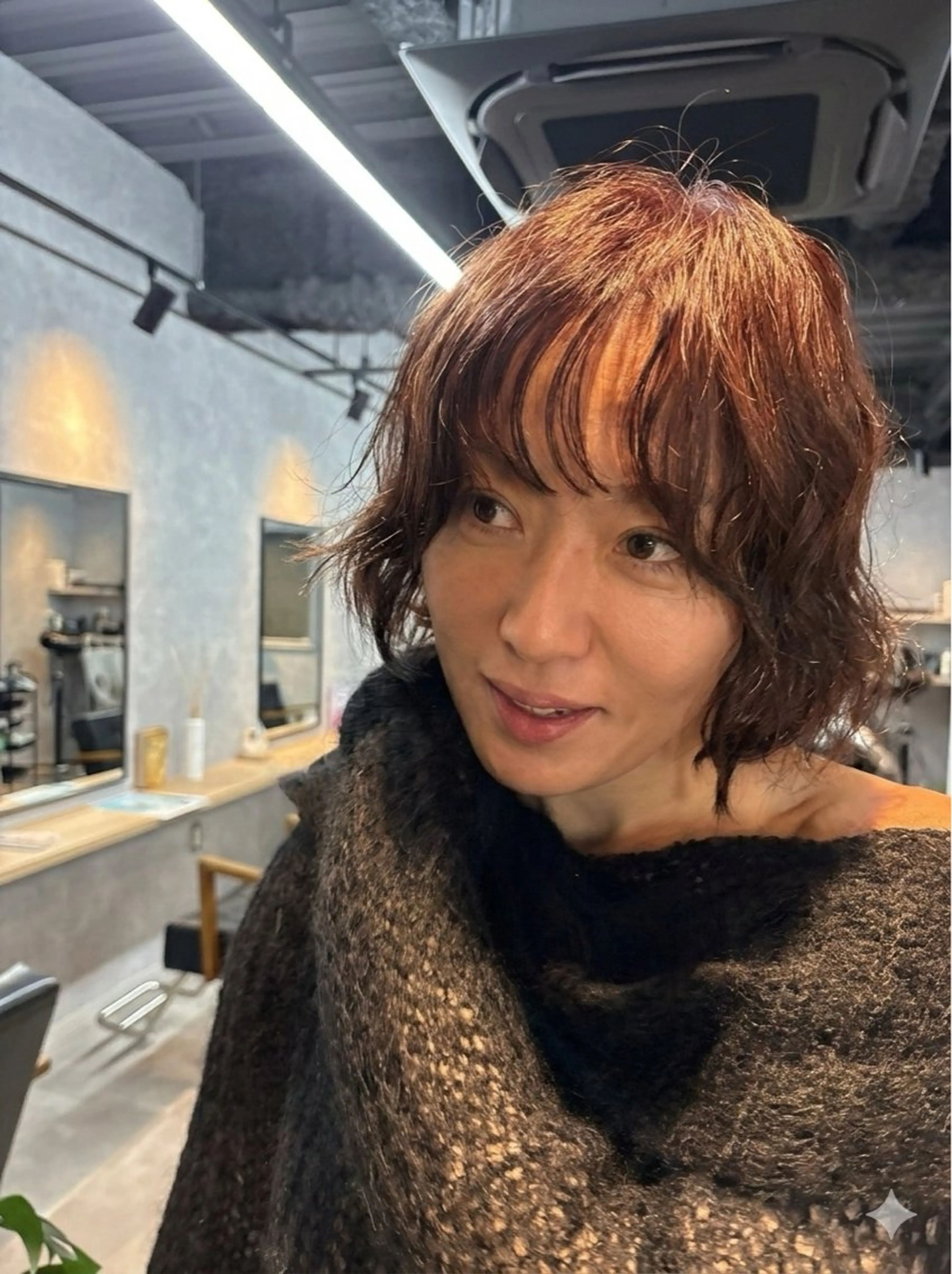 ミディアム パーマ ミディアムパーマ ボブ 小山洋次/阪急茨木/ 透明感カラーショートのヘアスタイル