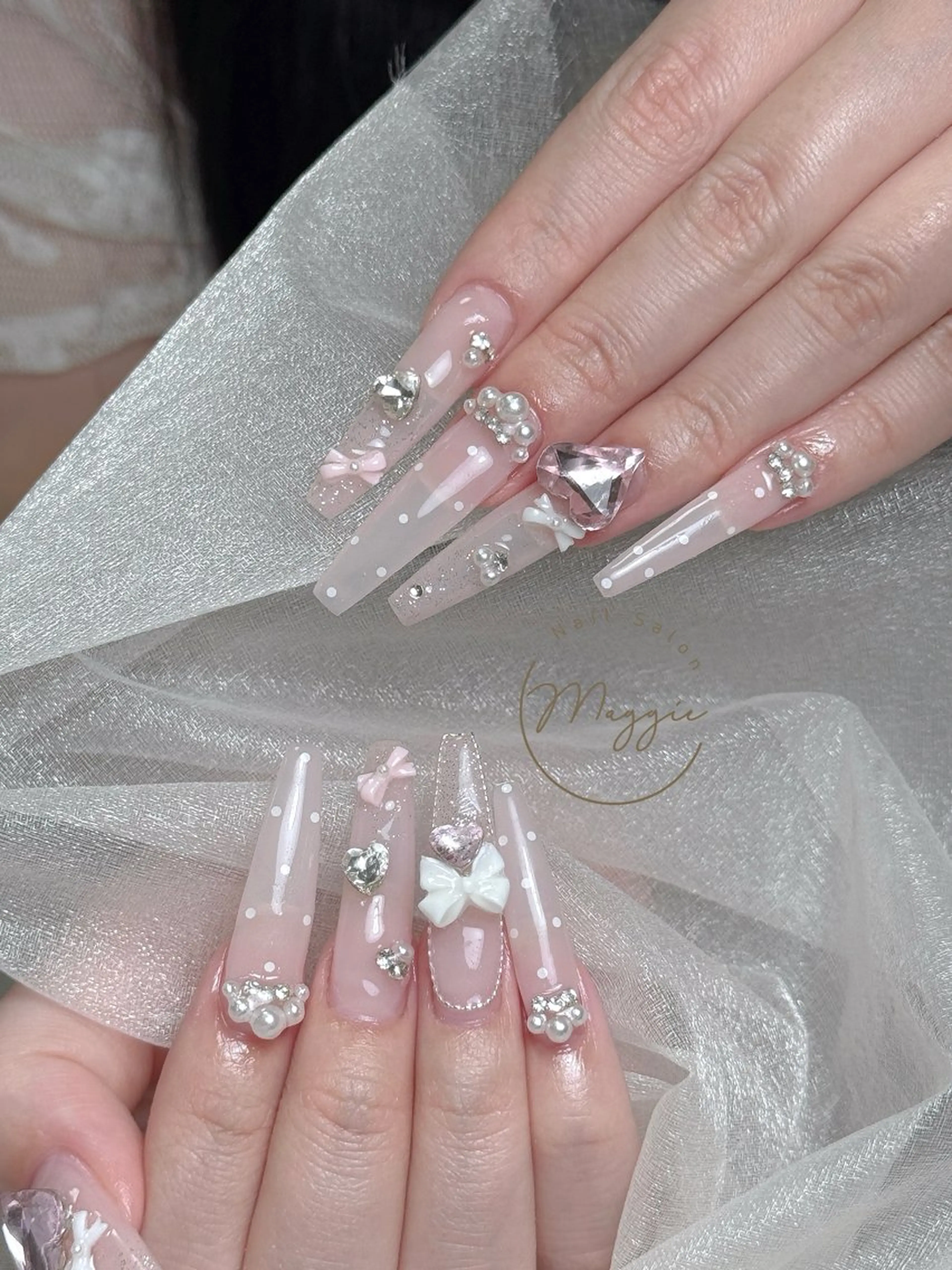 ネイル Maggie Nail🦩のネイルデザイン