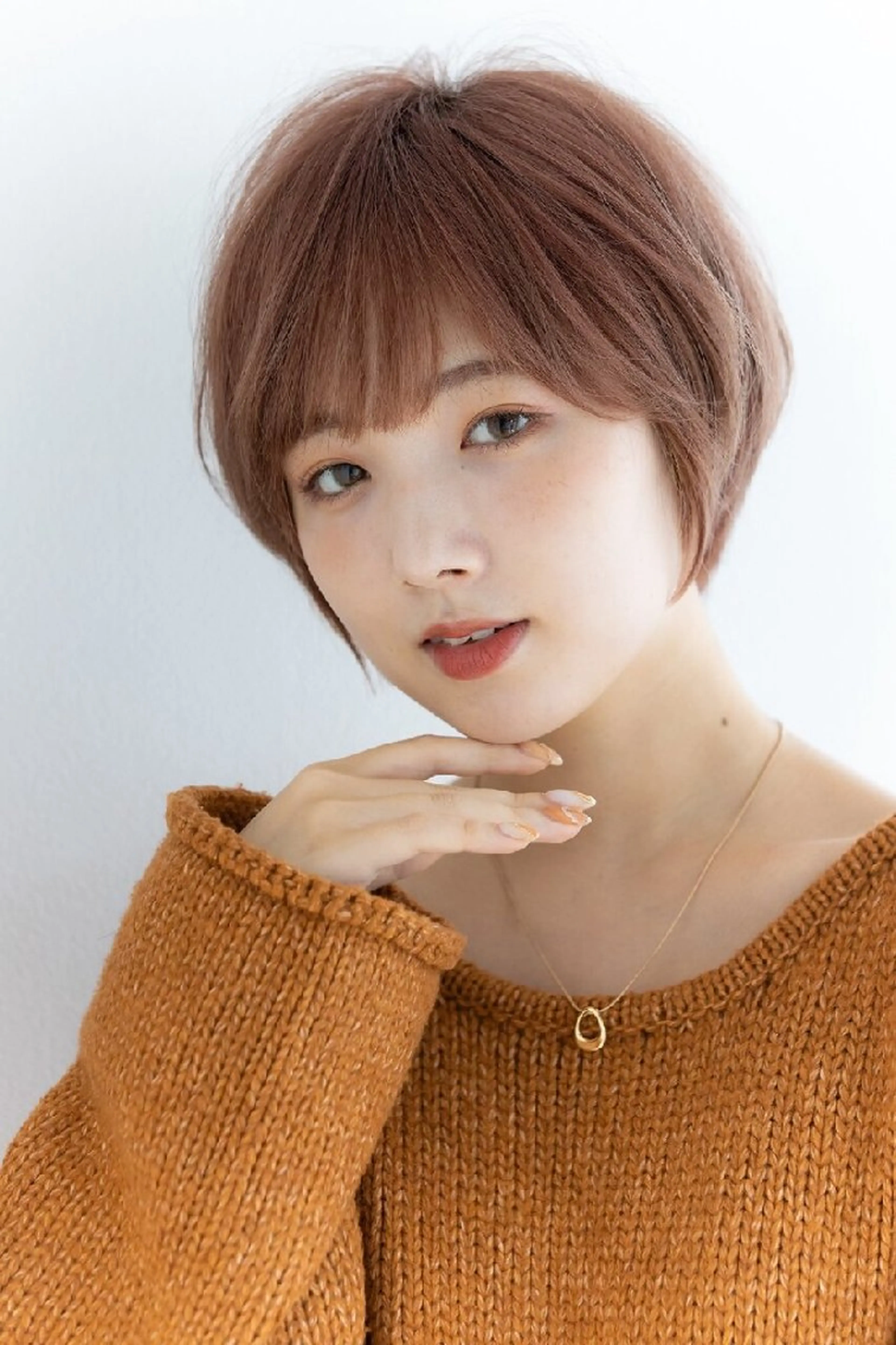 ショート カラー 深夜まで営業中‼️ レム髪質改善のヘアスタイル