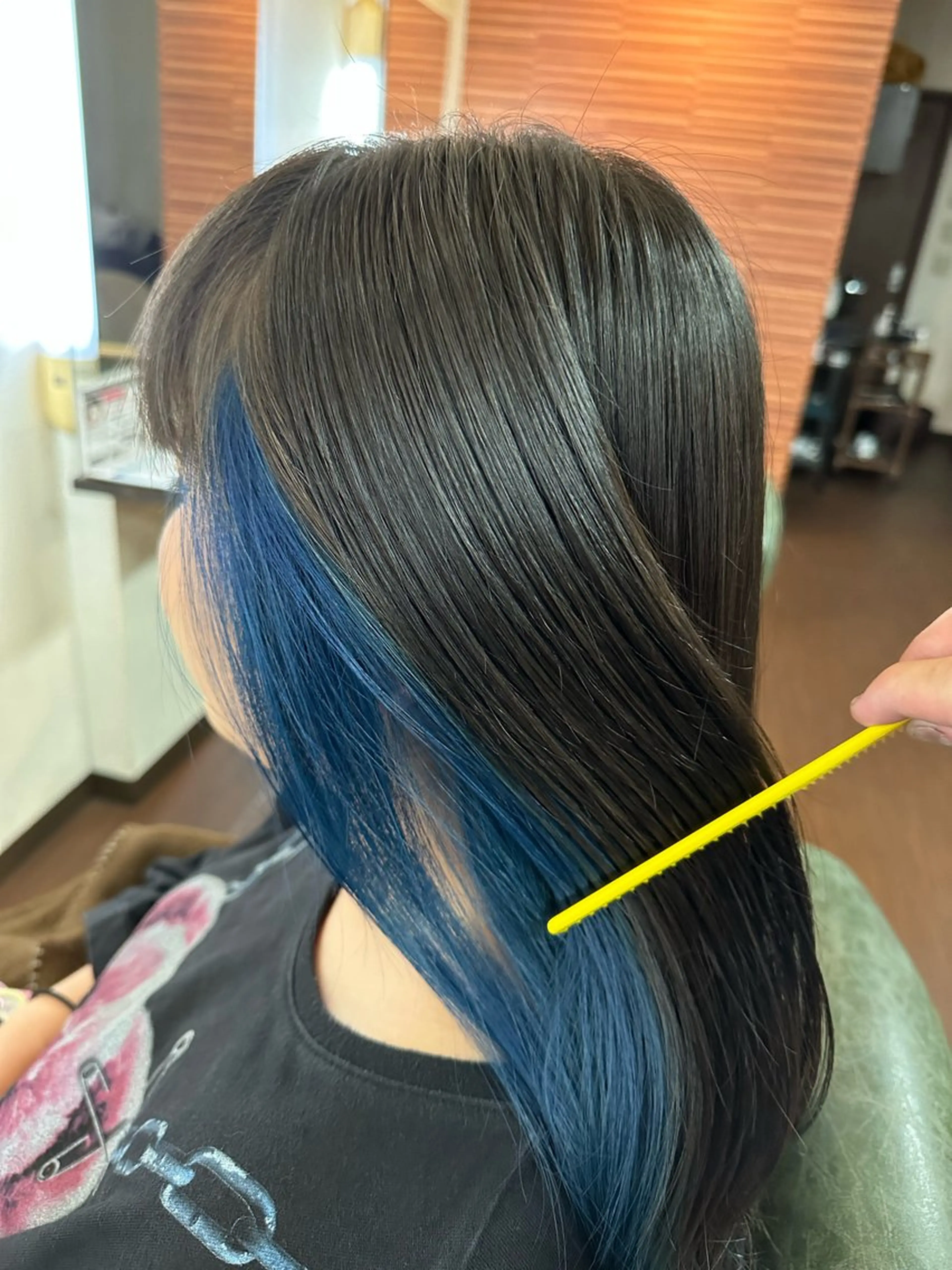 セミロング カラー ヘアカラー インナーカラー指名 No.1菊池柊真のヘアスタイル